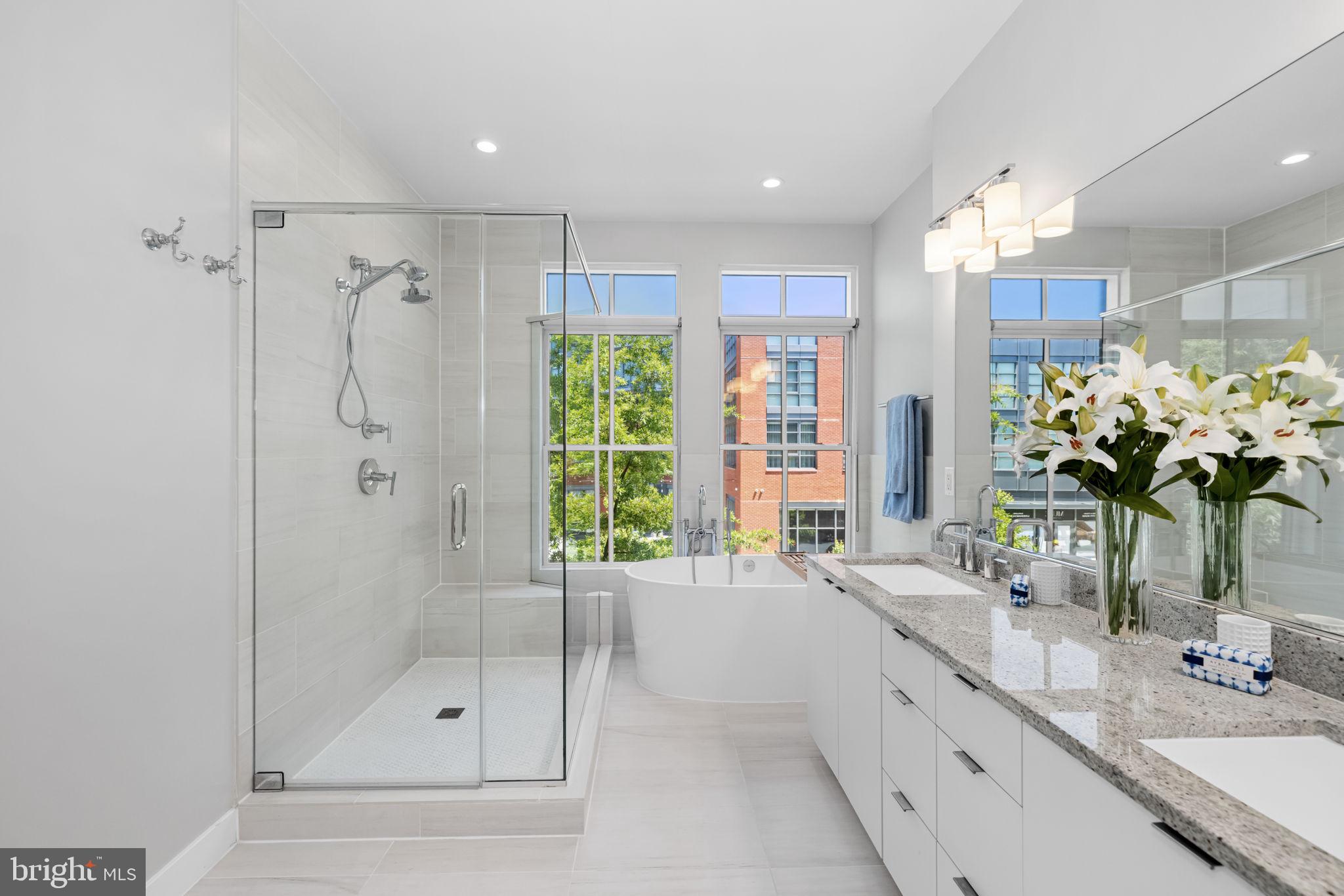 PRINTERS ROW - Residential