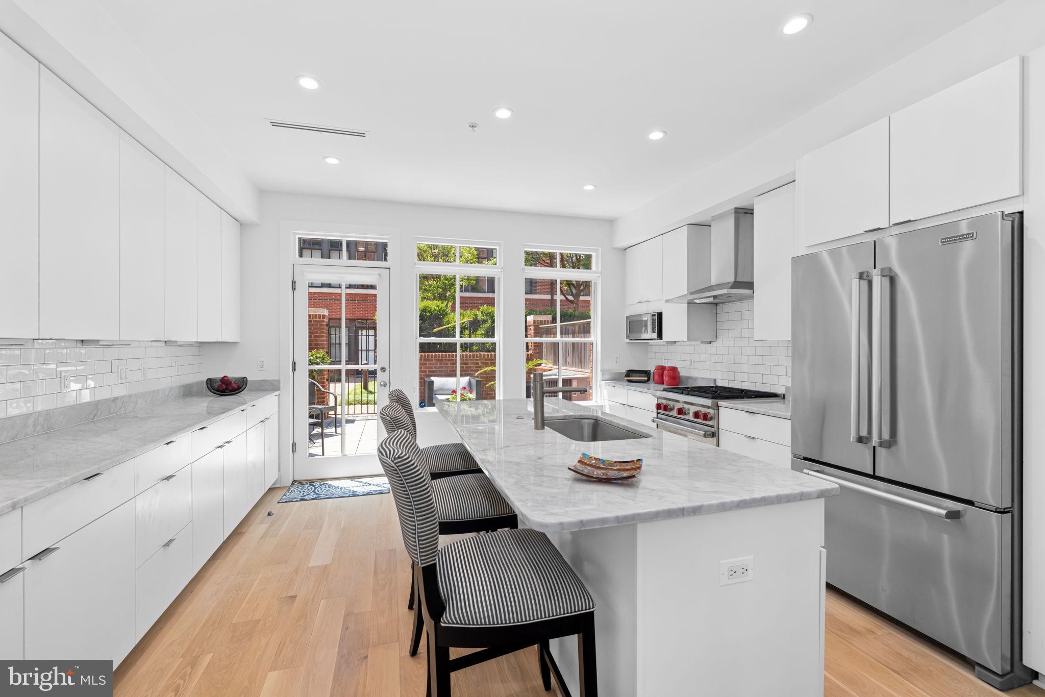 PRINTERS ROW - Residential