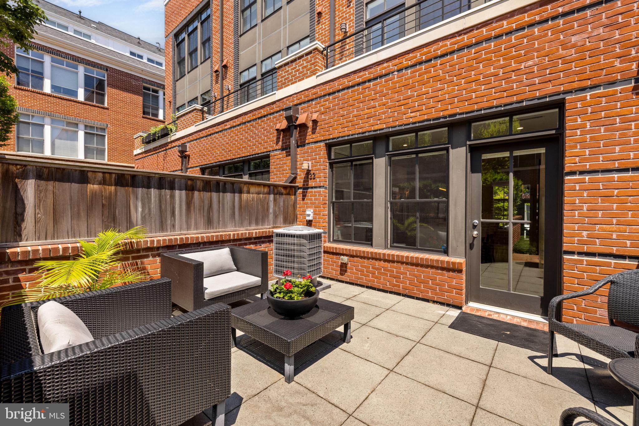 PRINTERS ROW - Residential