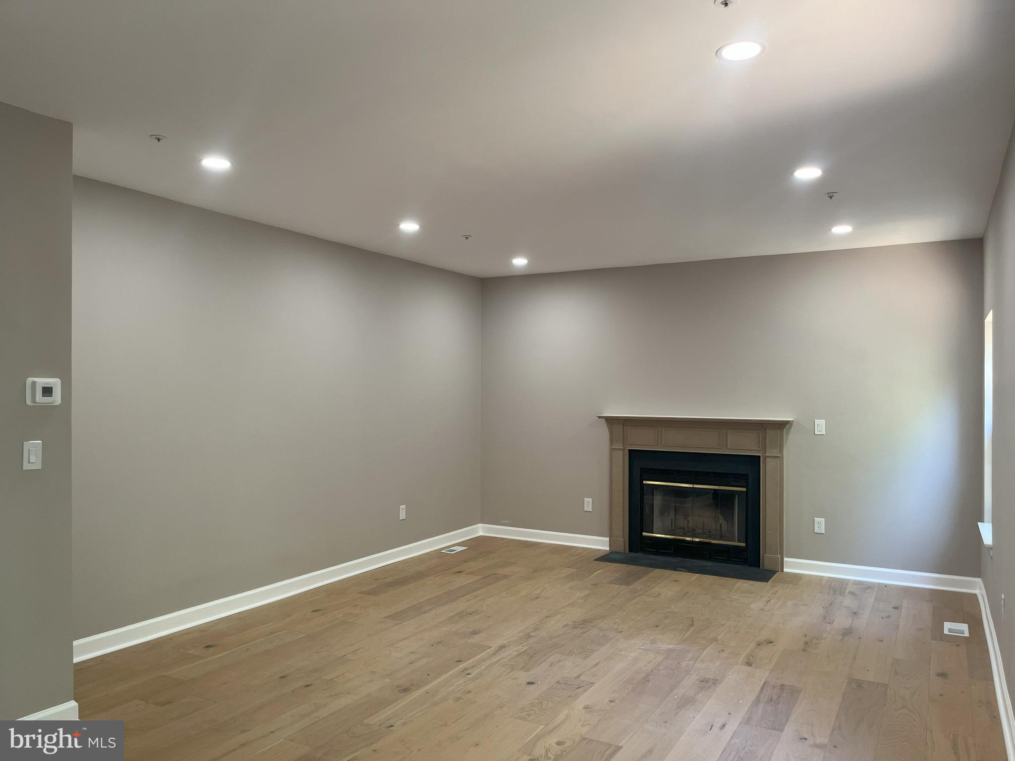 1015 CONSIDERATION LANE