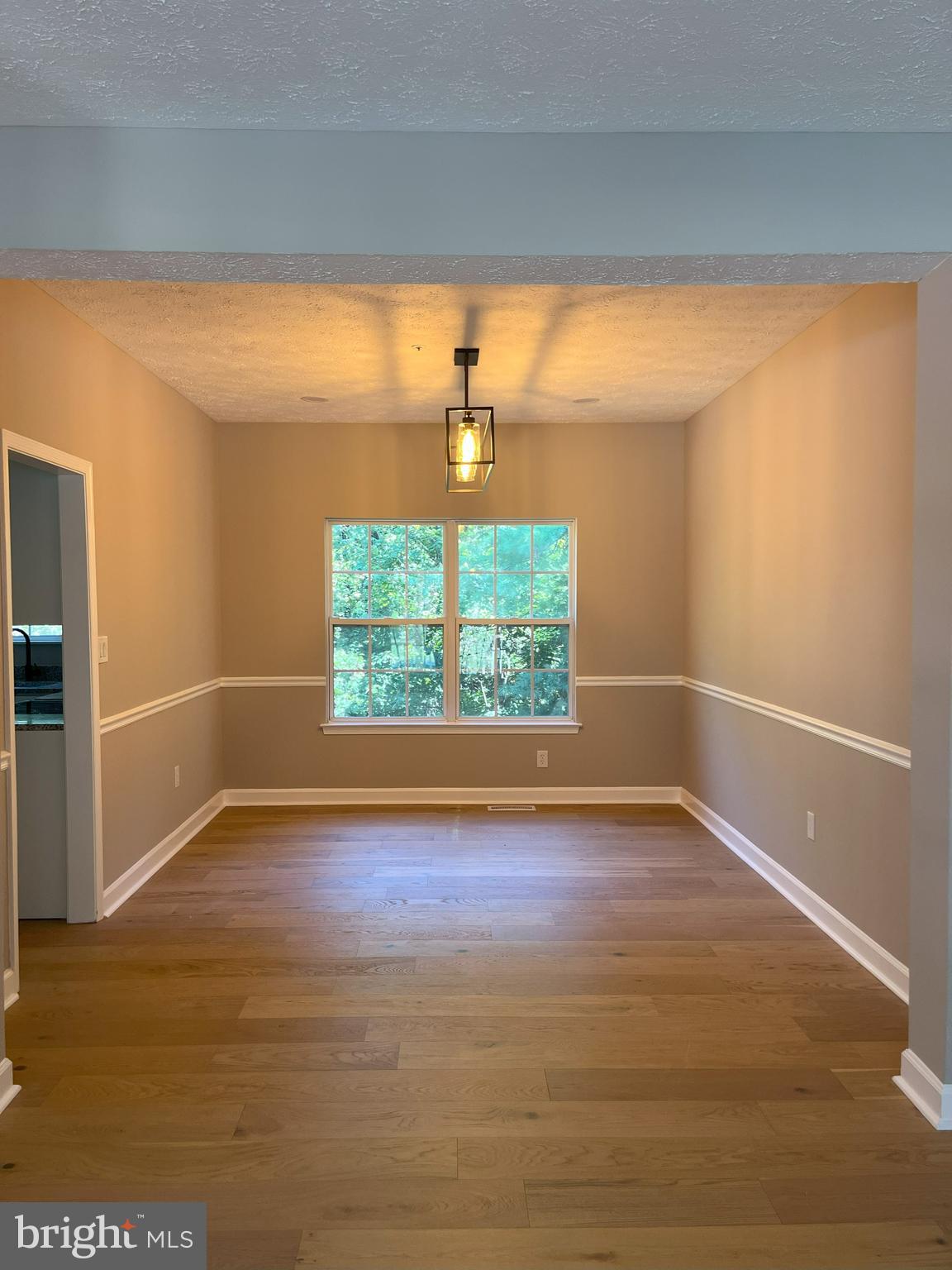 1015 CONSIDERATION LANE