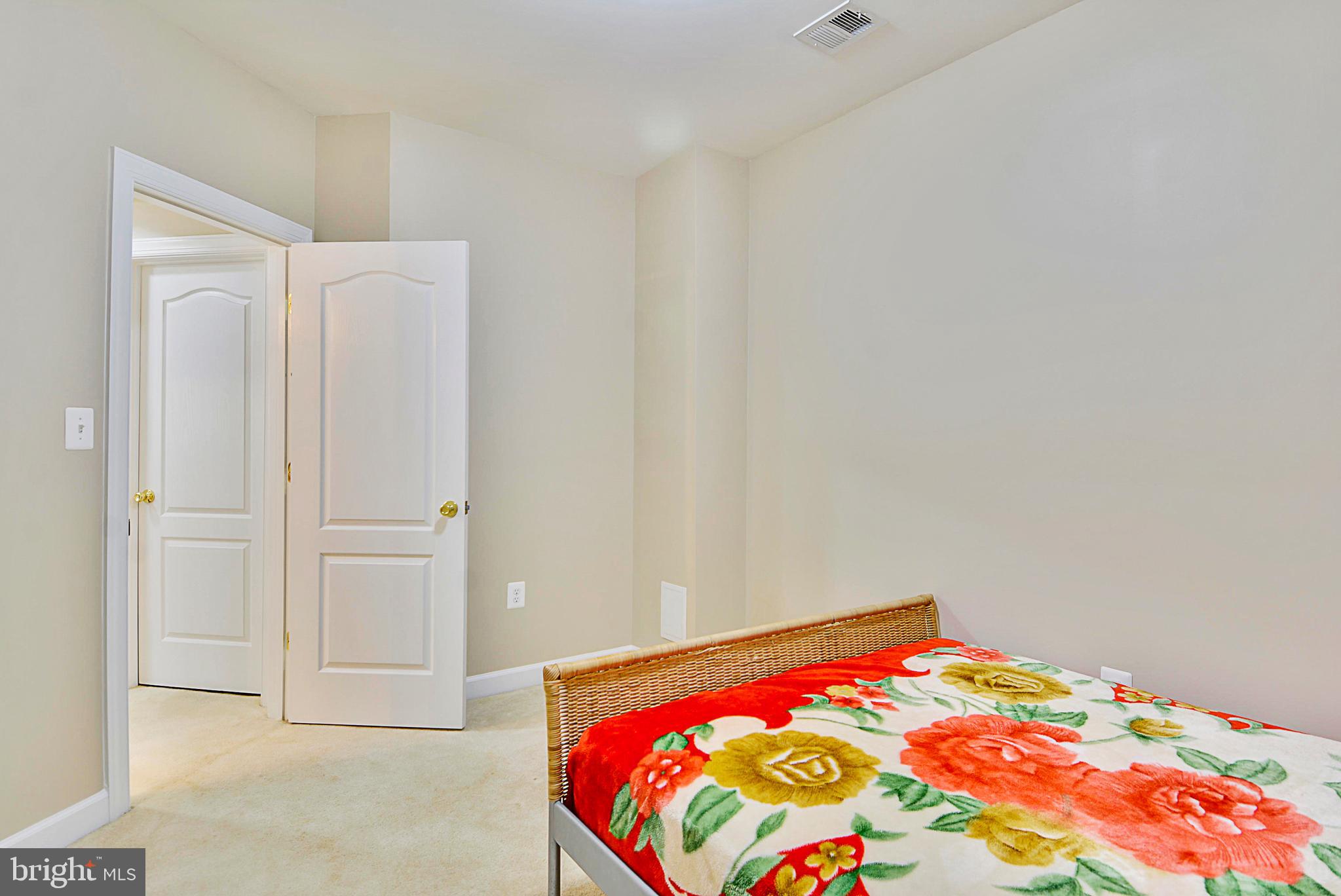 ARORA HILLS - Residential Lease