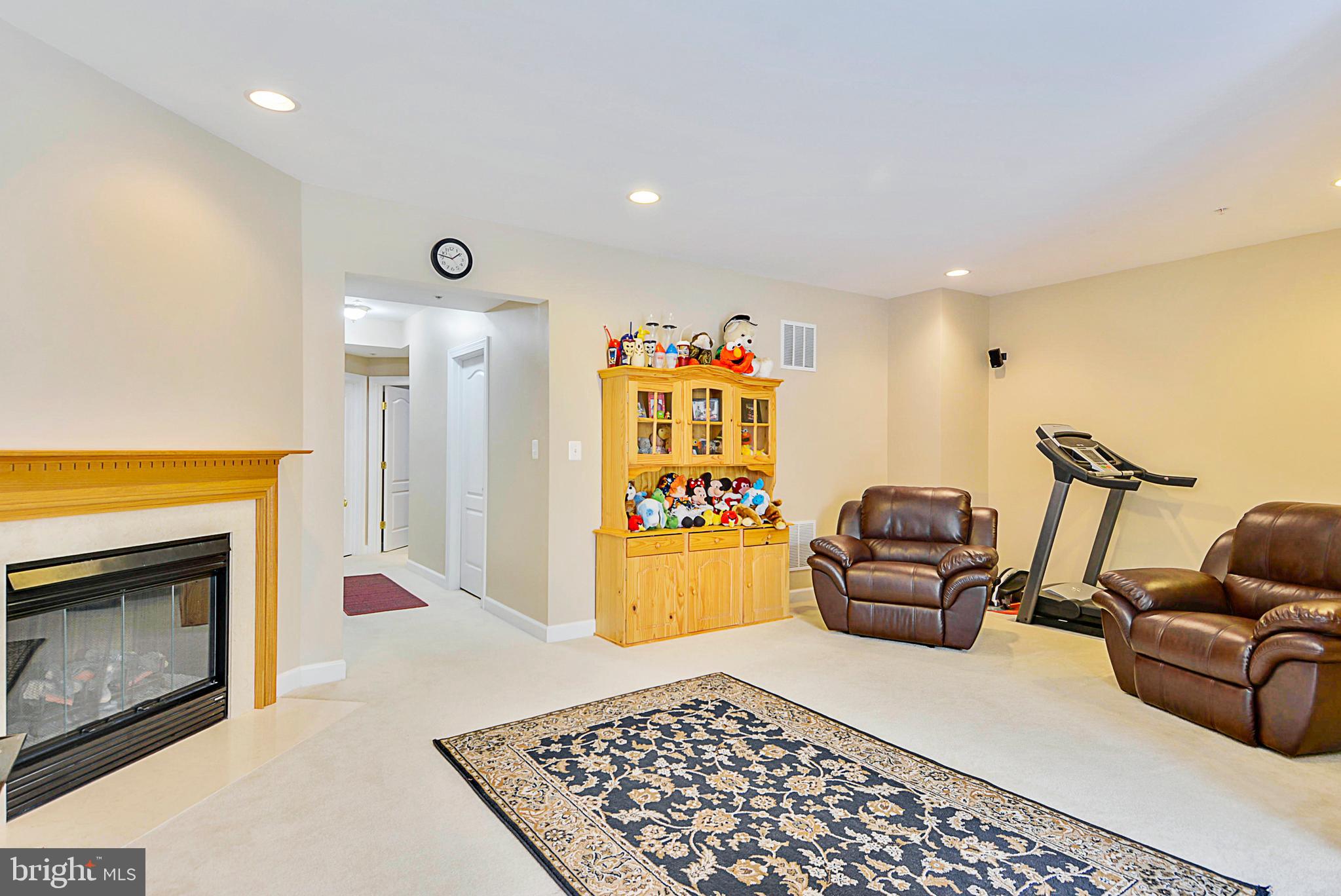 ARORA HILLS - Residential Lease