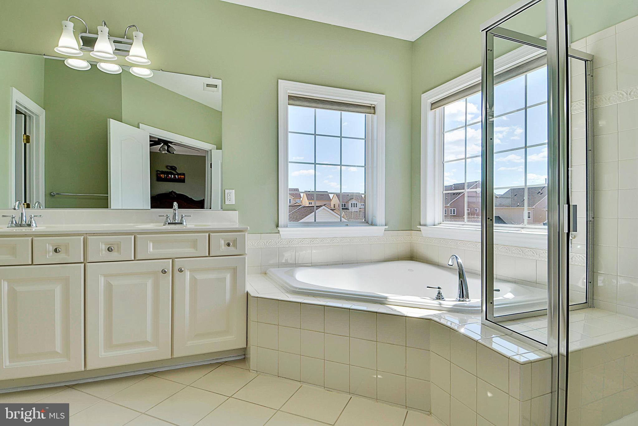 ARORA HILLS - Residential Lease