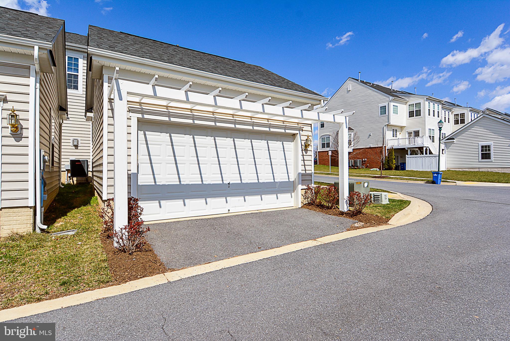 ARORA HILLS - Residential Lease