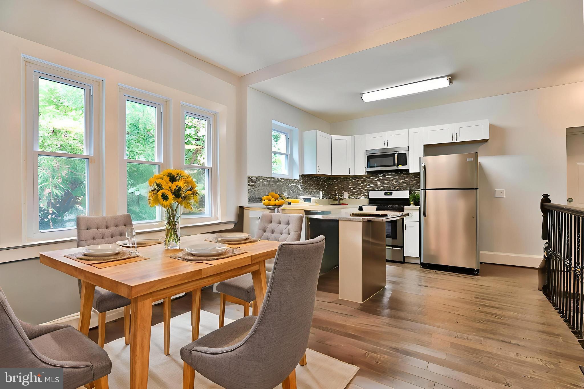 GWYNN LAKE PARK - Residential