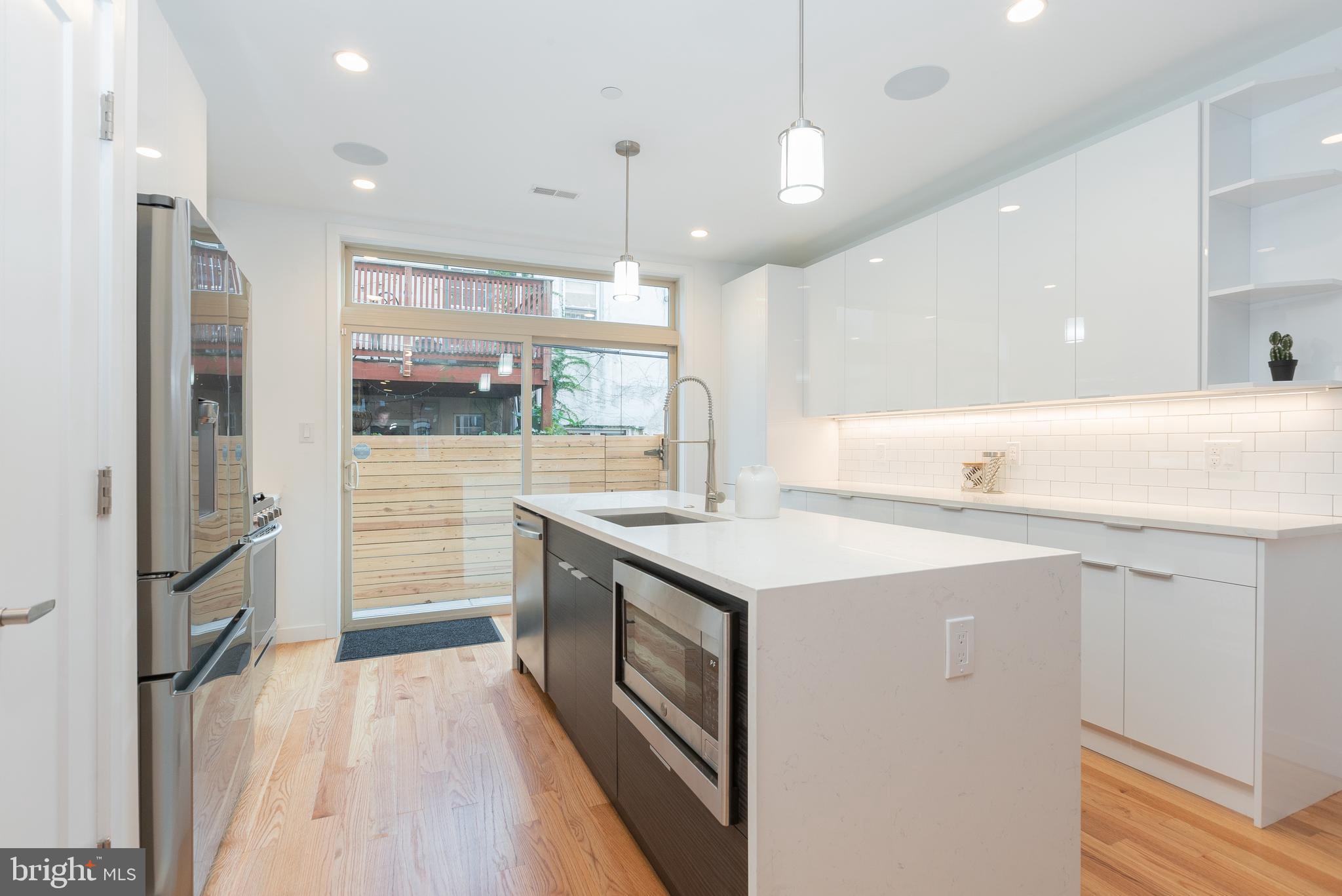 GRADUATE HOSPITAL - Residential