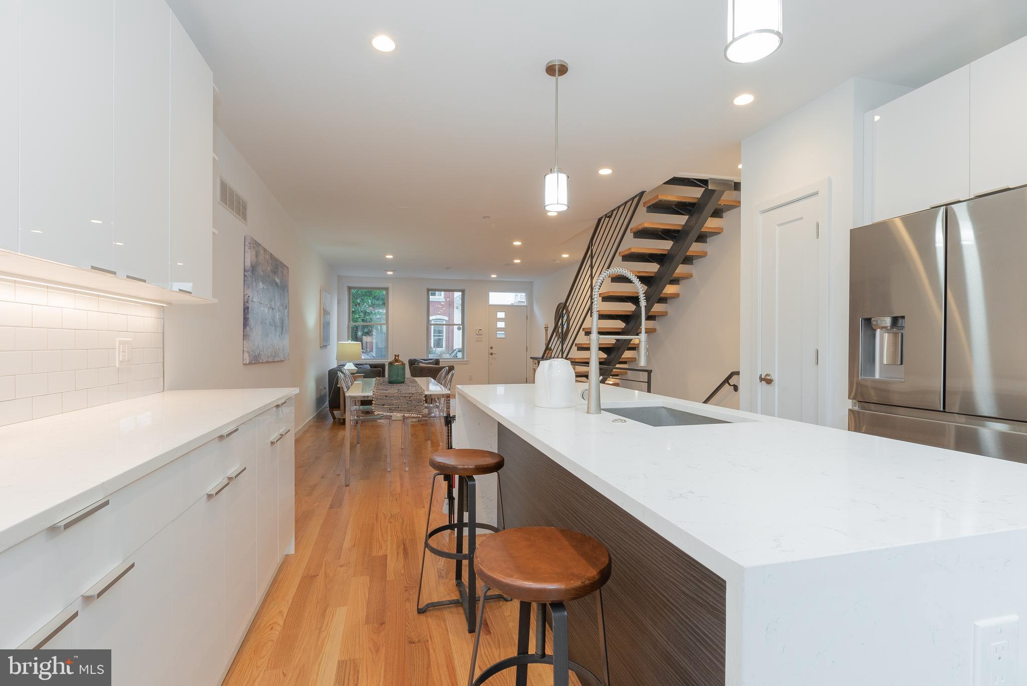 GRADUATE HOSPITAL - Residential