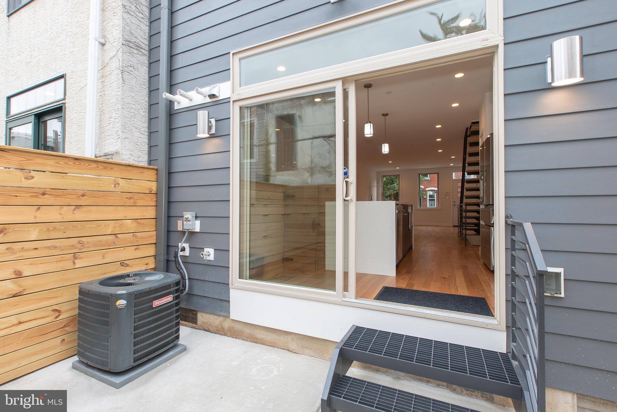 GRADUATE HOSPITAL - Residential