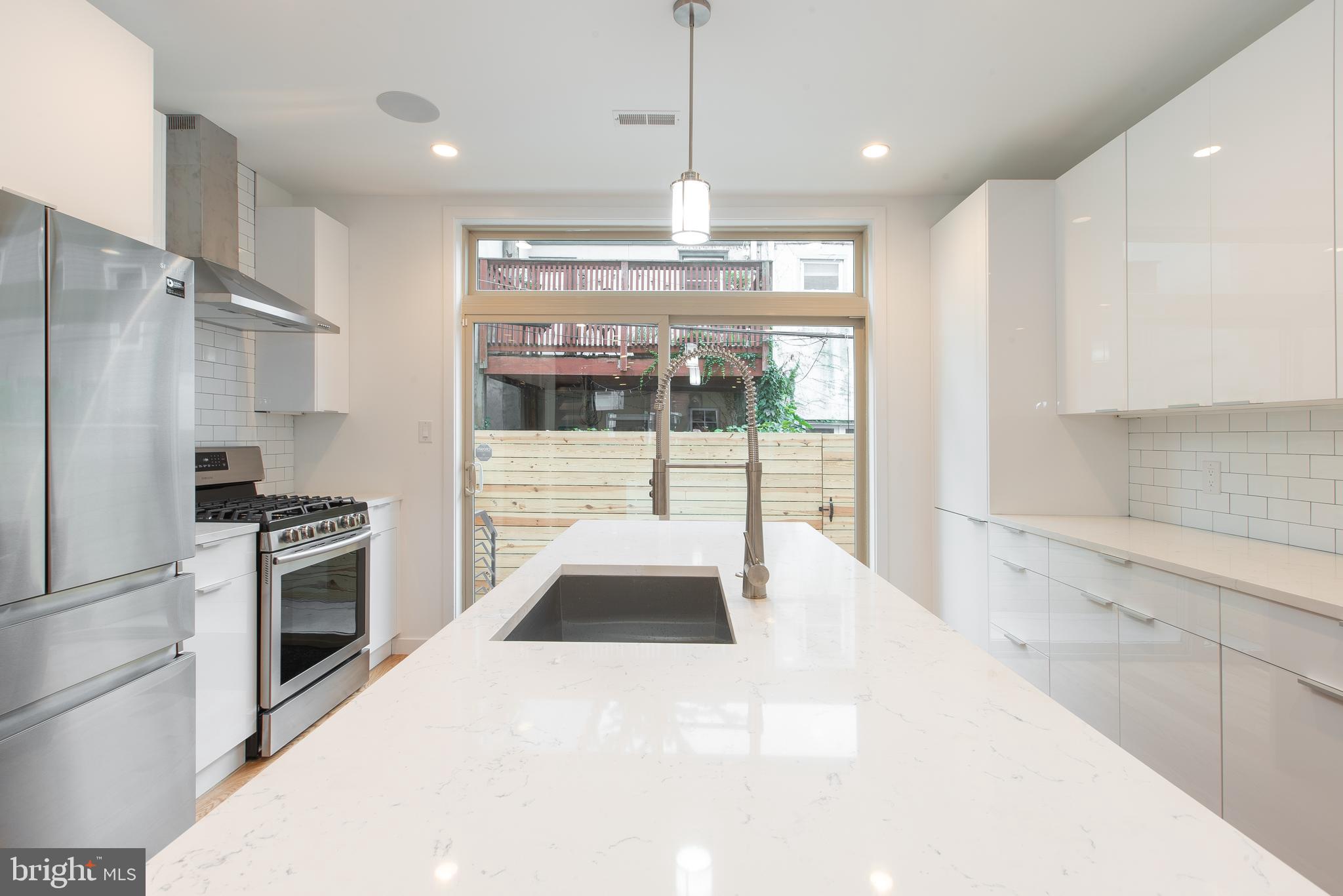 GRADUATE HOSPITAL - Residential