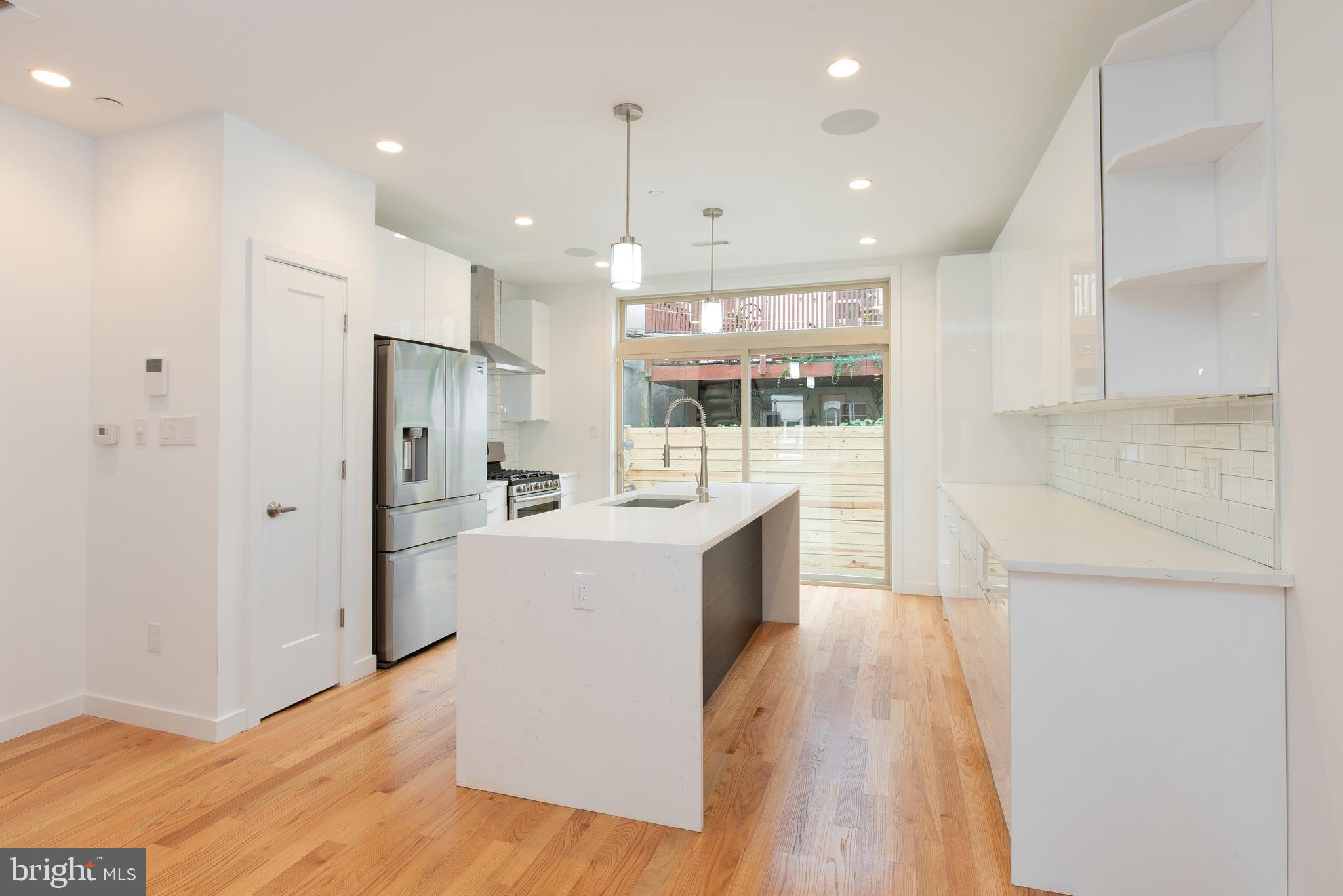 GRADUATE HOSPITAL - Residential