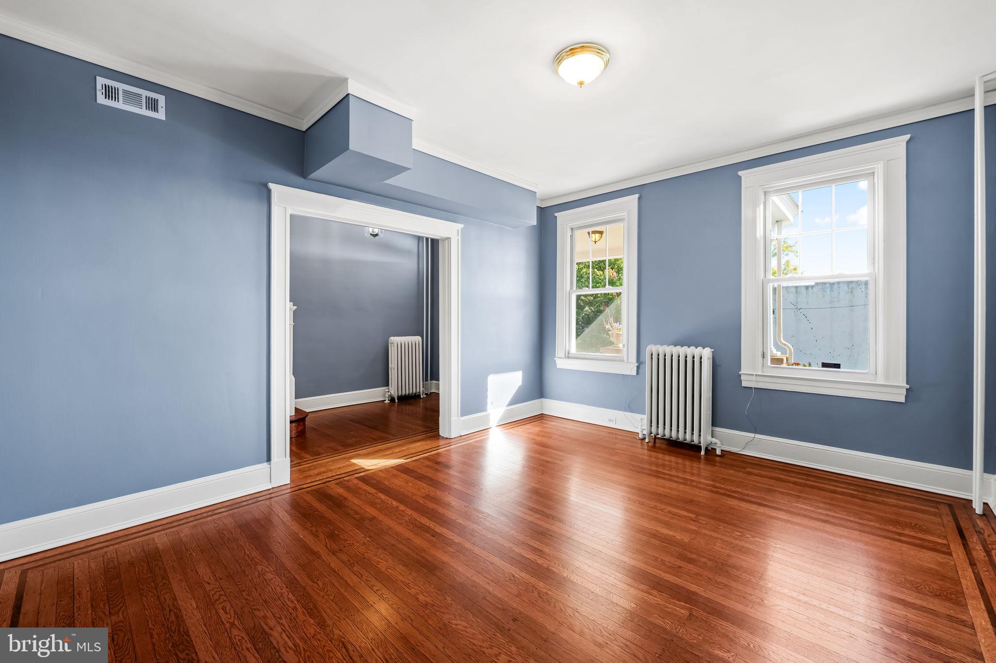 RADNOR WINSTON - Residential