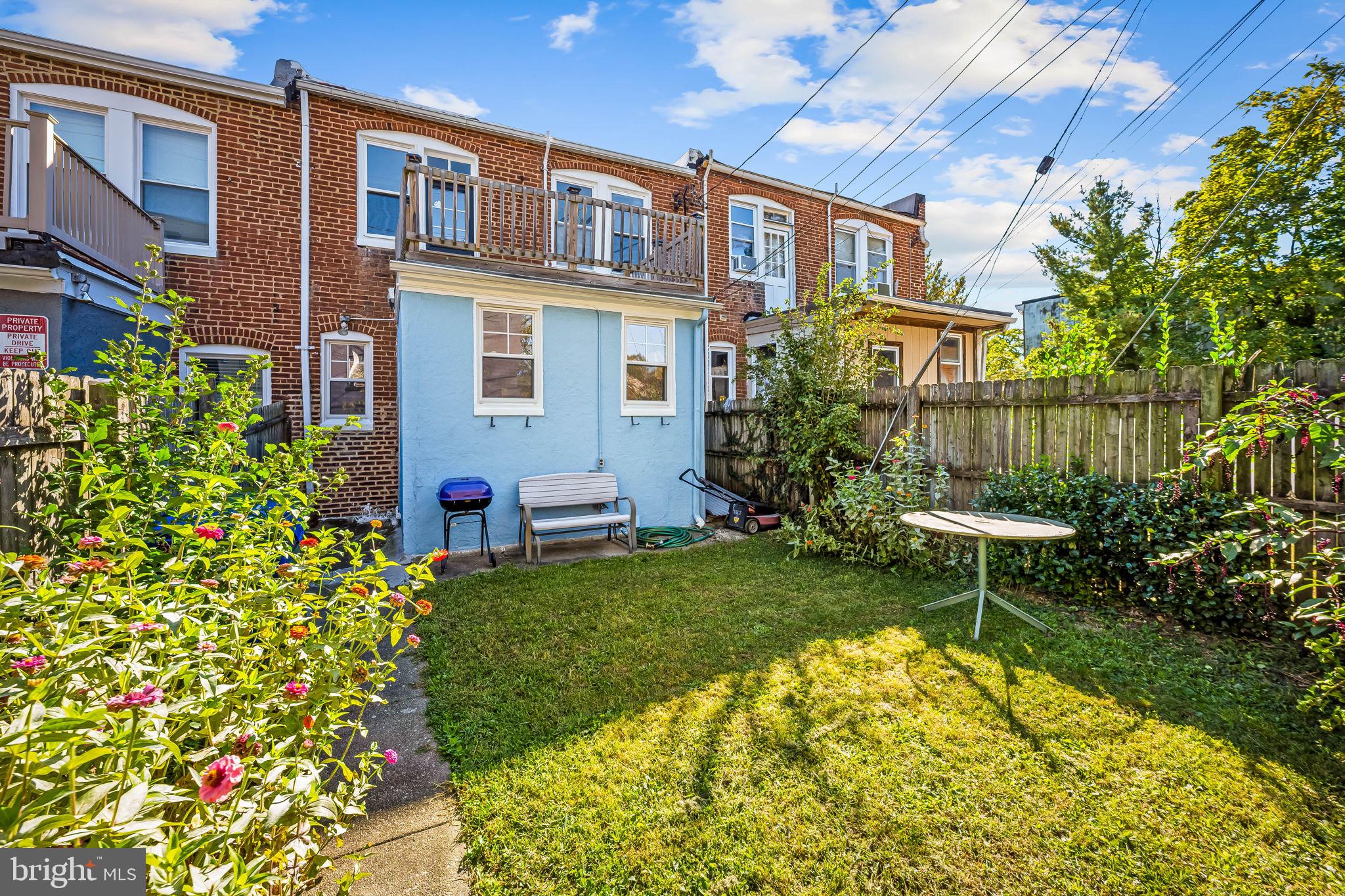 RADNOR WINSTON - Residential