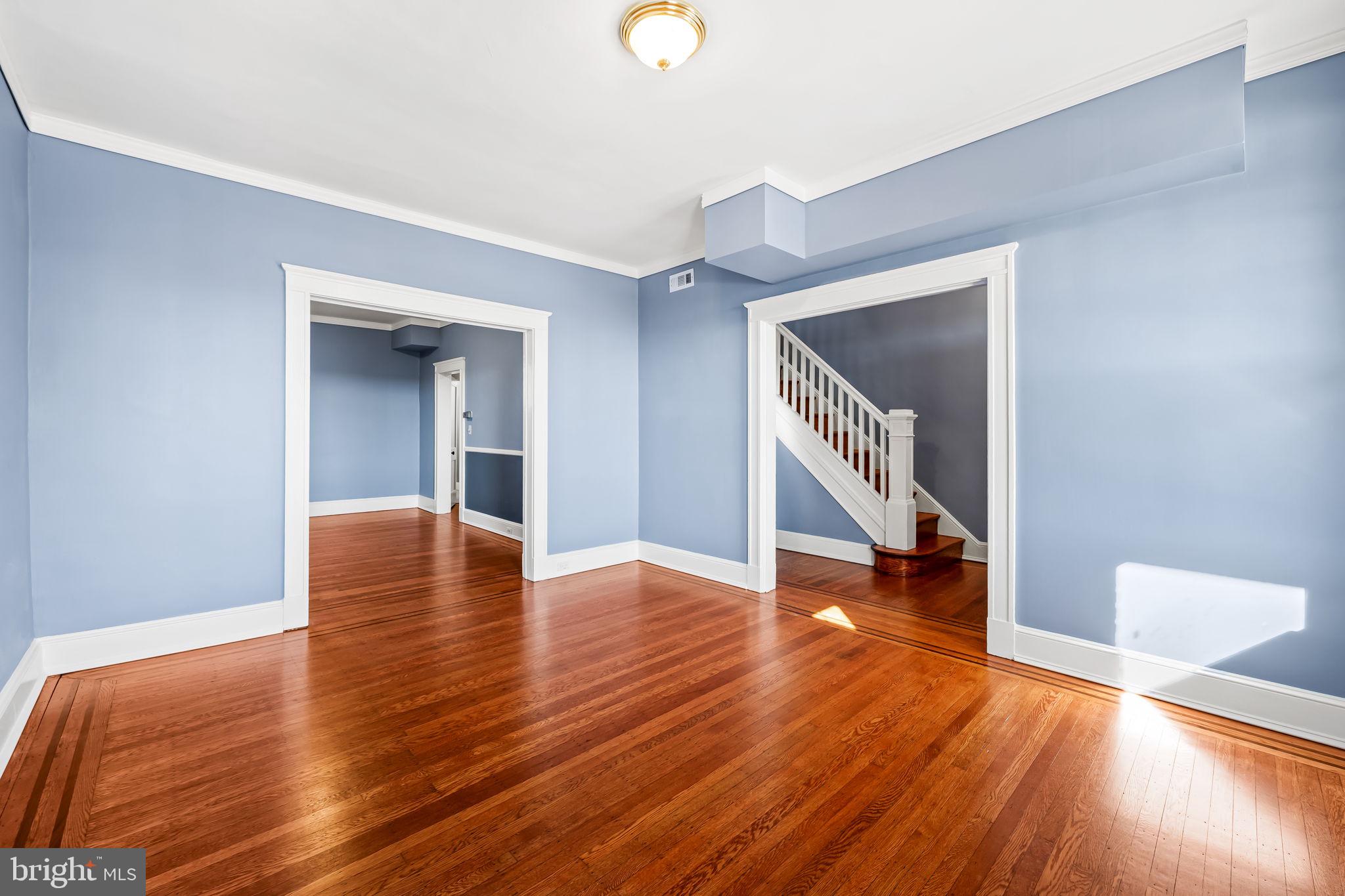 RADNOR WINSTON - Residential