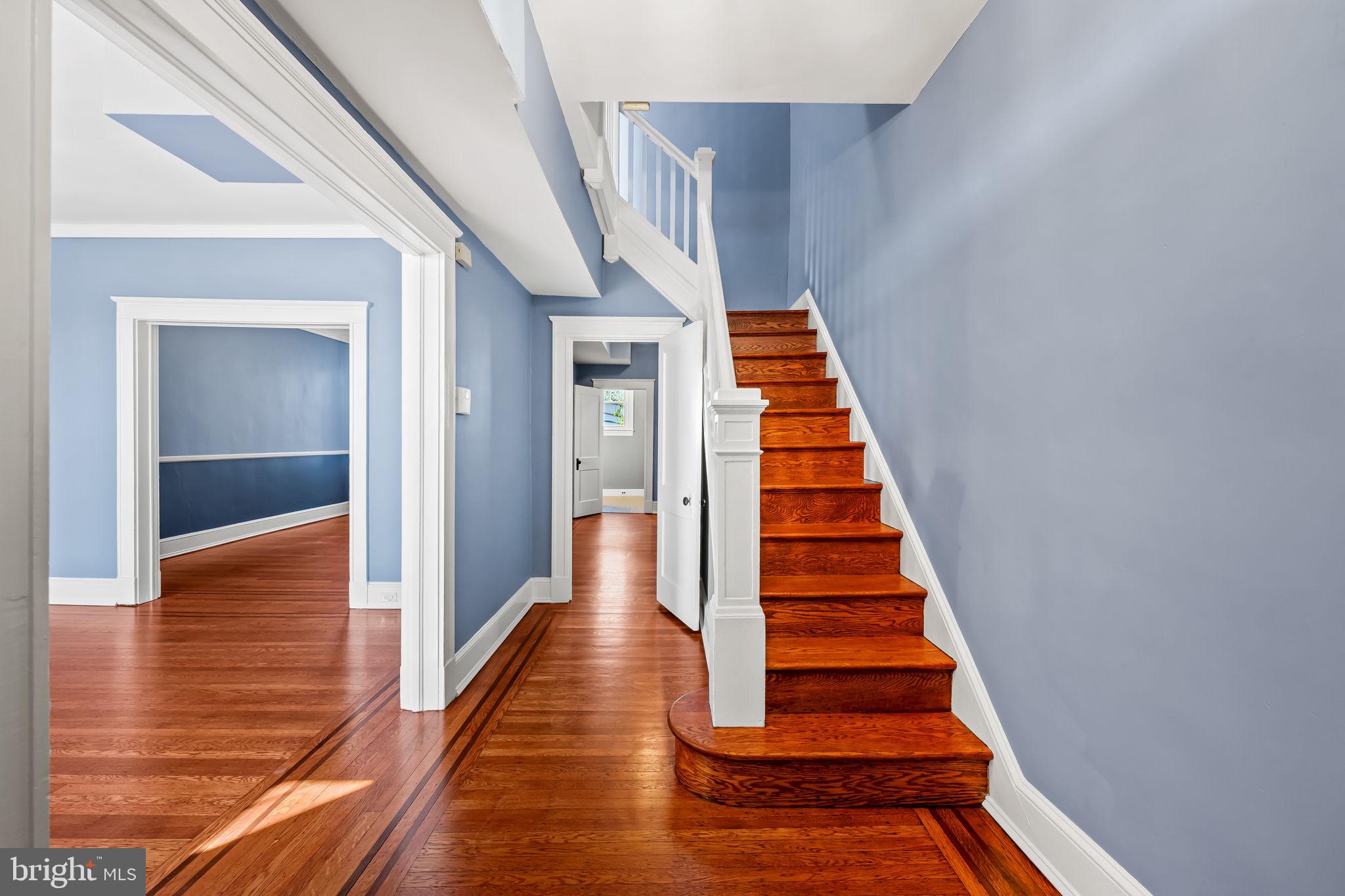 RADNOR WINSTON - Residential