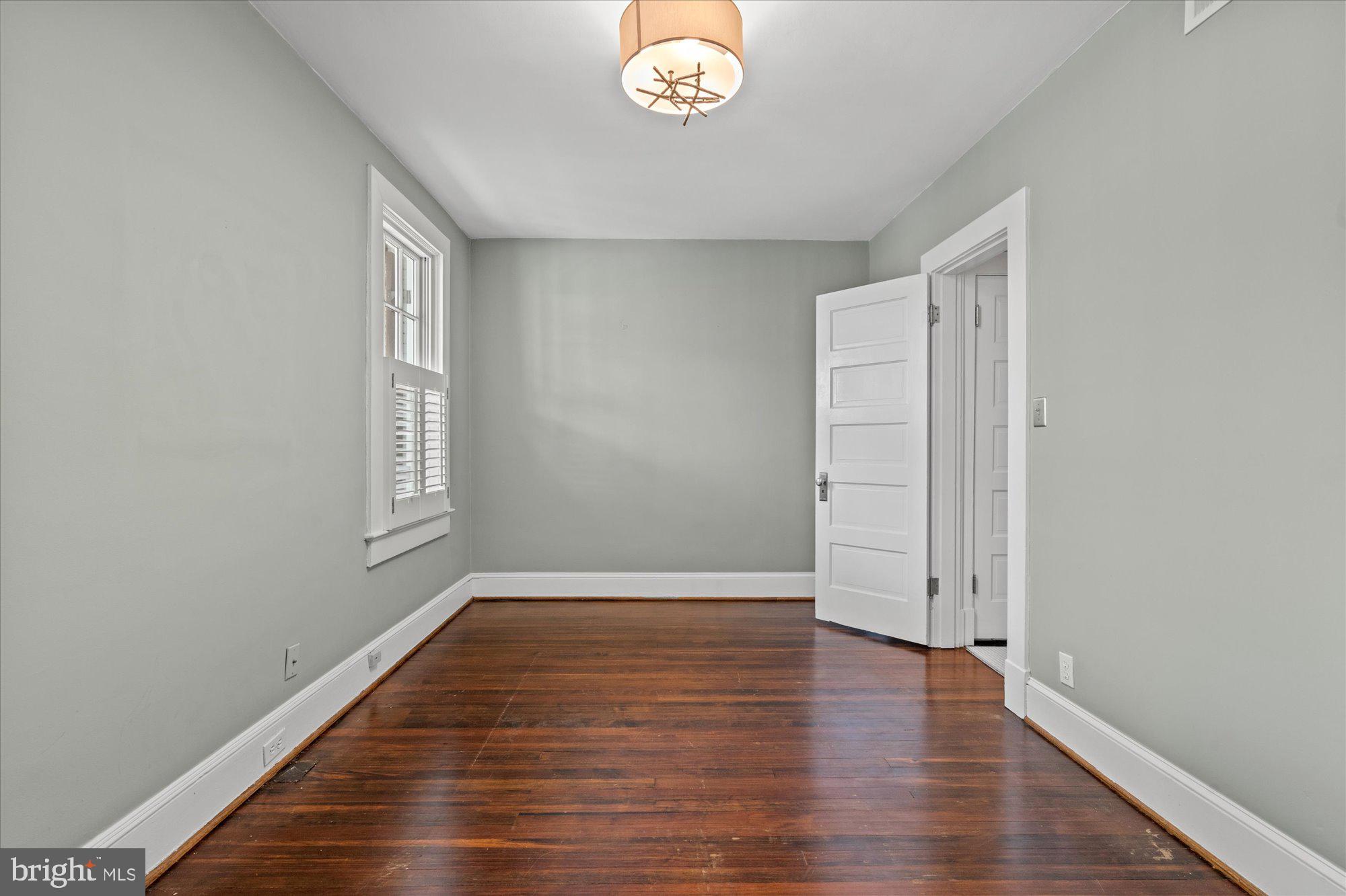 OLD TOWN ALEXANDRIA - Residential Lease