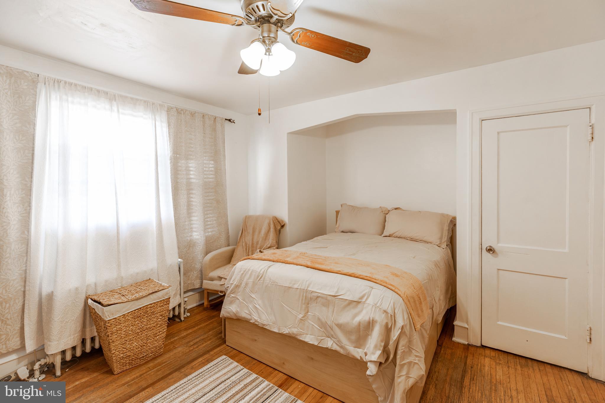 LAWNCREST - Residential