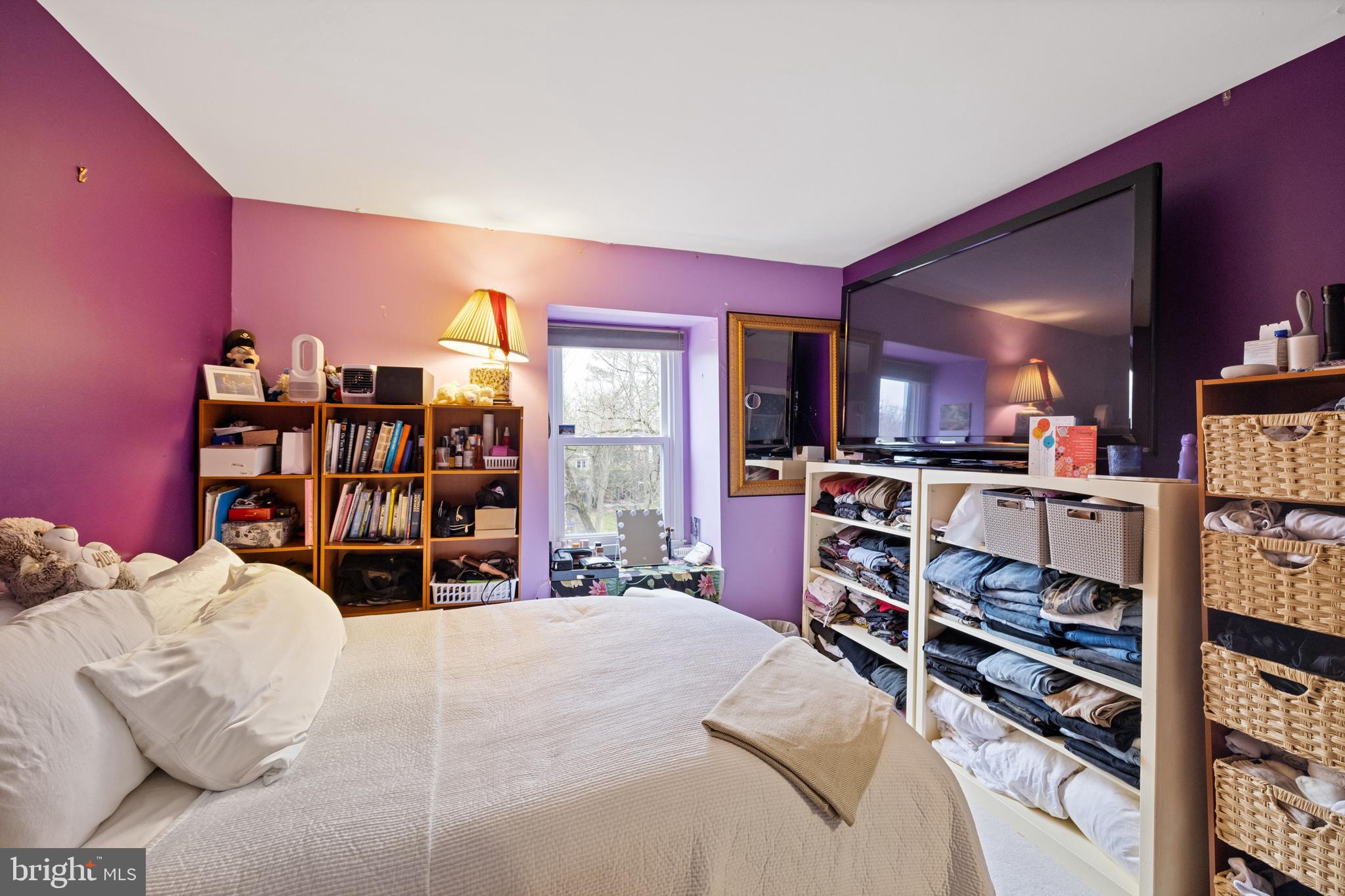 INVERNESS KNOLLS - Residential