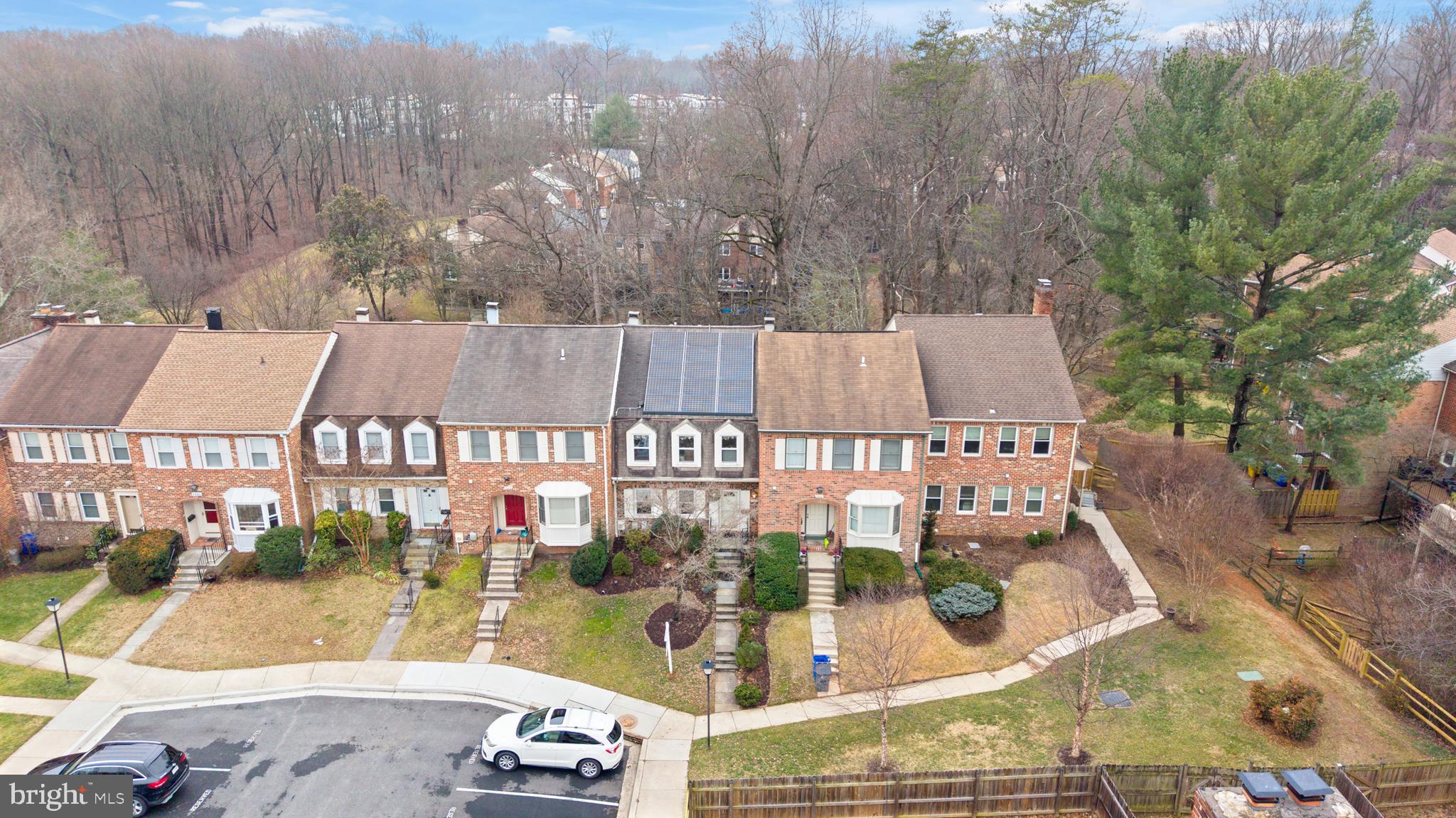 INVERNESS KNOLLS - Residential