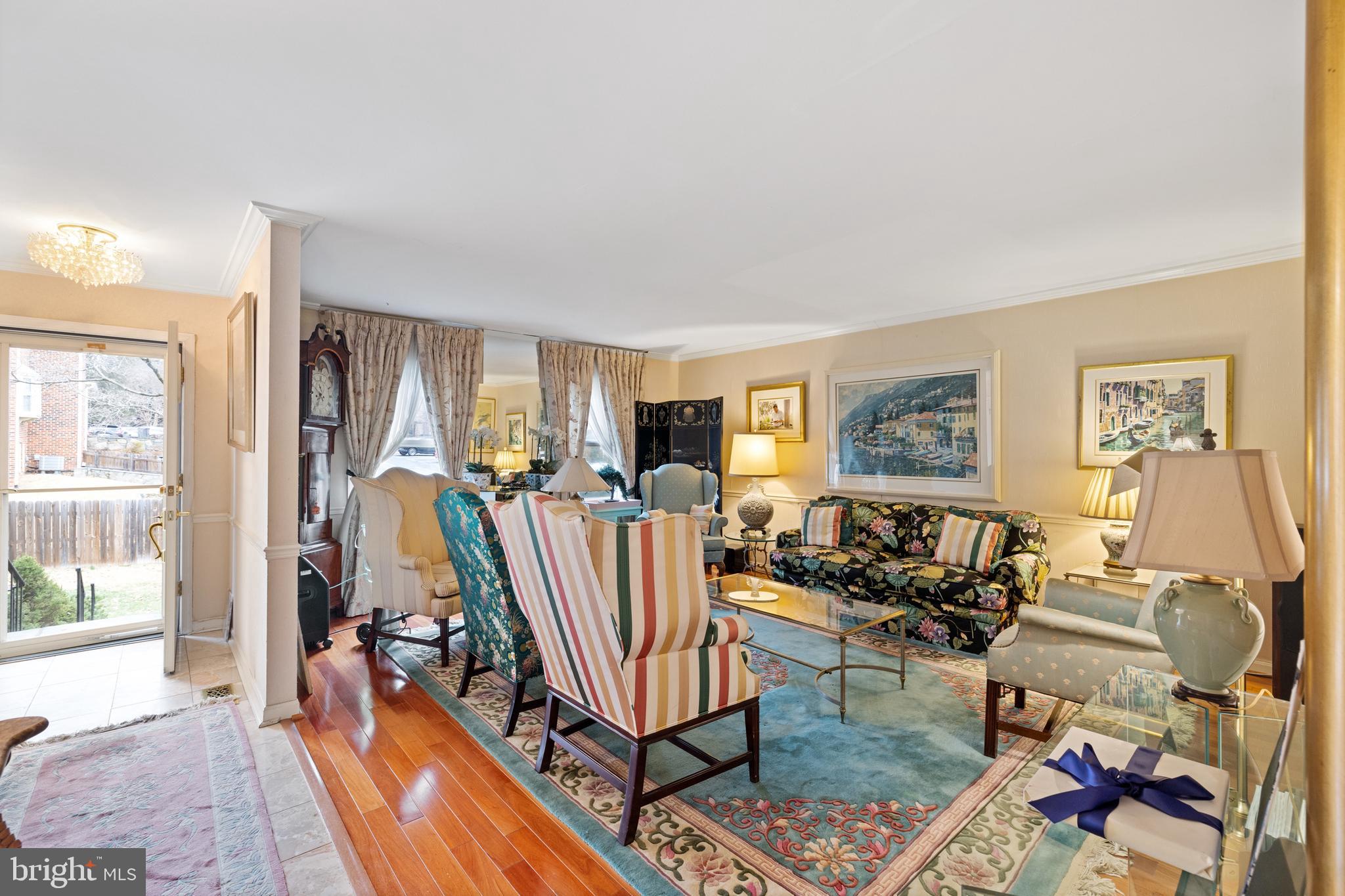 INVERNESS KNOLLS - Residential