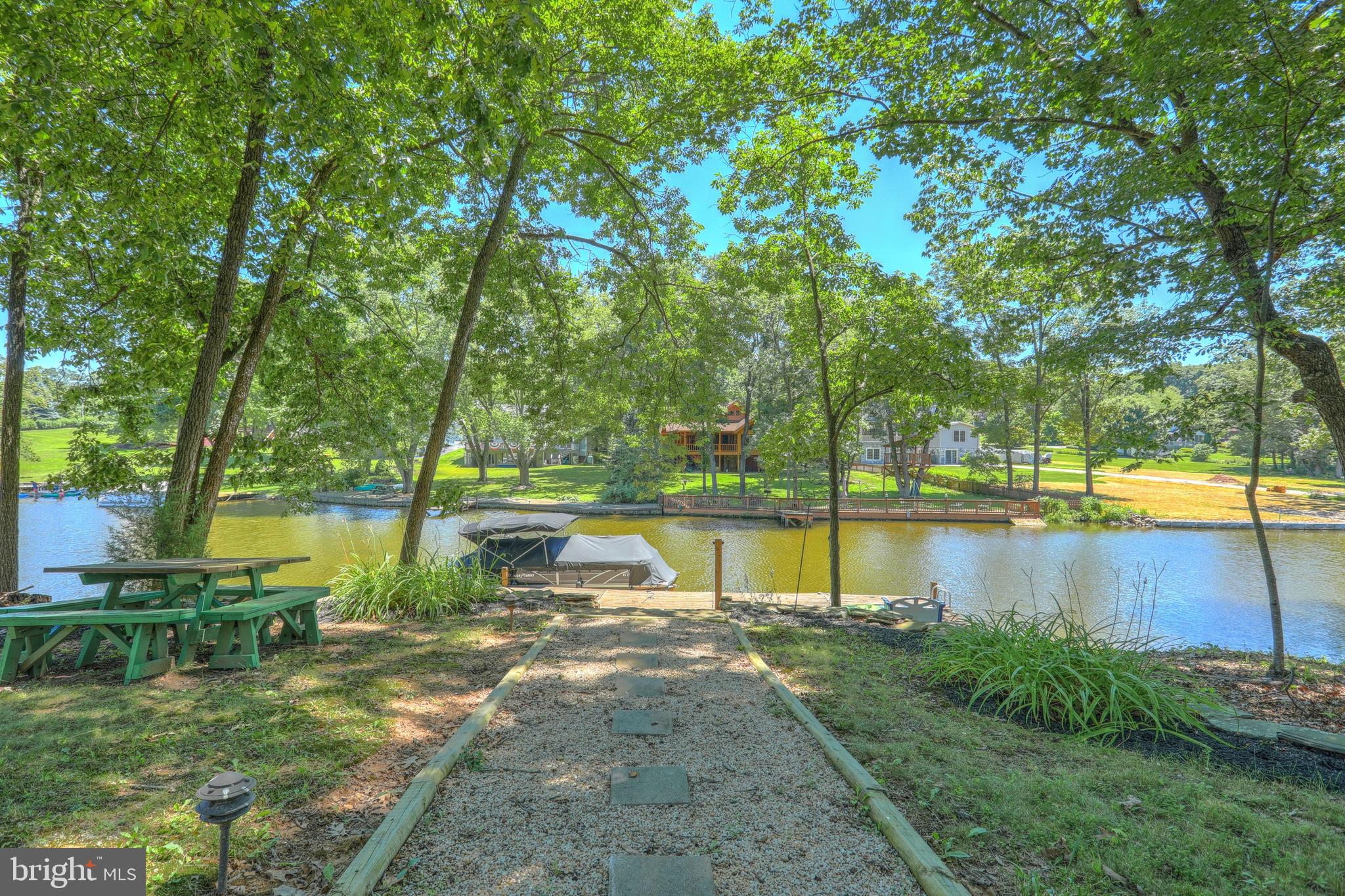 LAKE MEADE - Residential