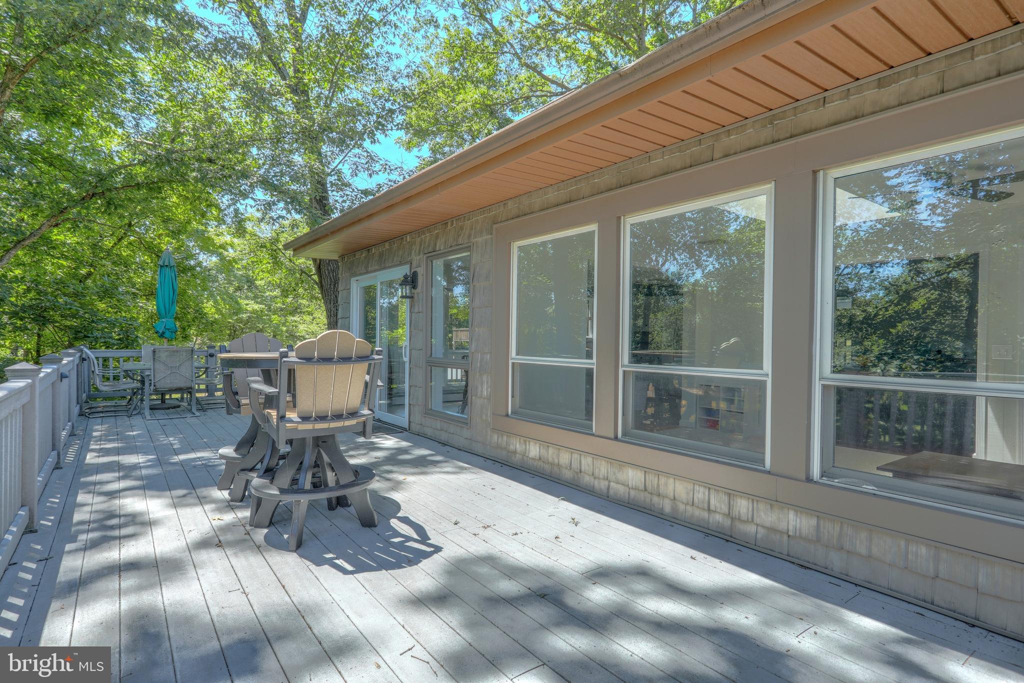 LAKE MEADE - Residential
