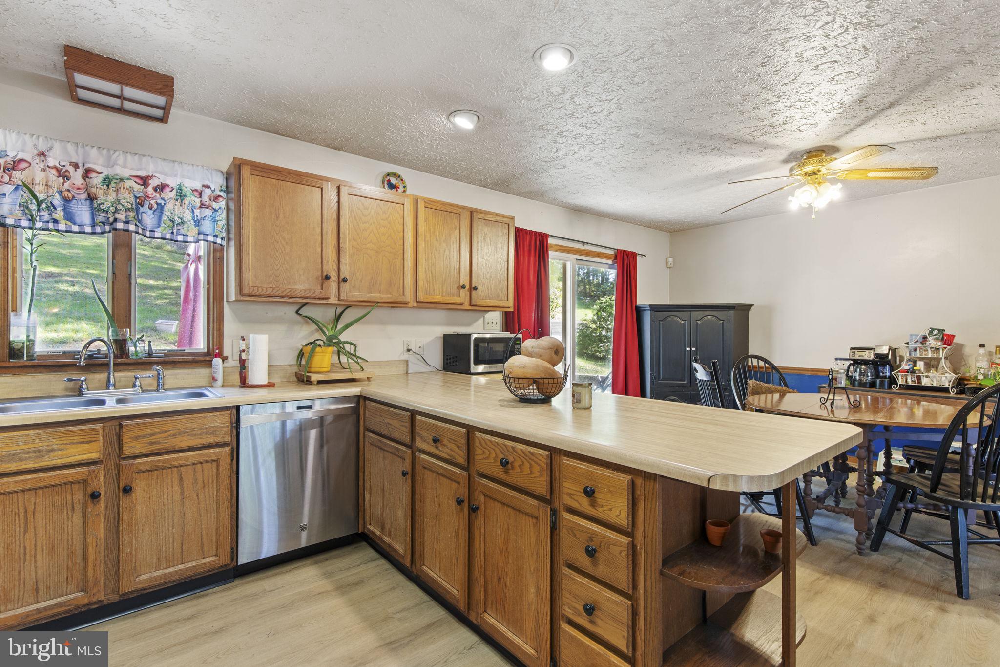 COLORA - Residential