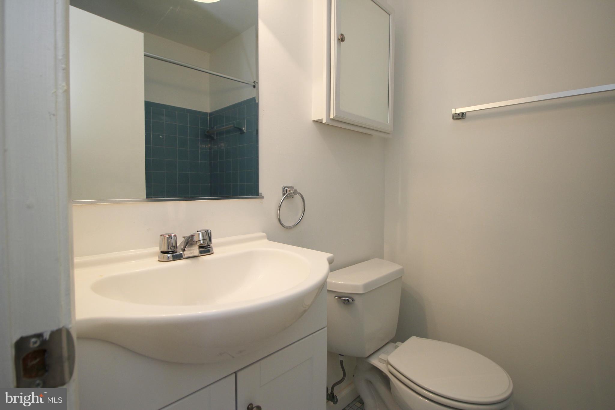 NEWINGTON STATION - Residential Lease