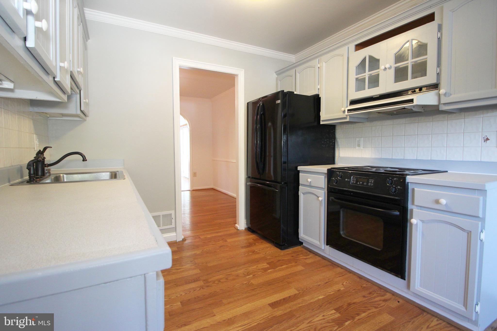 NEWINGTON STATION - Residential Lease