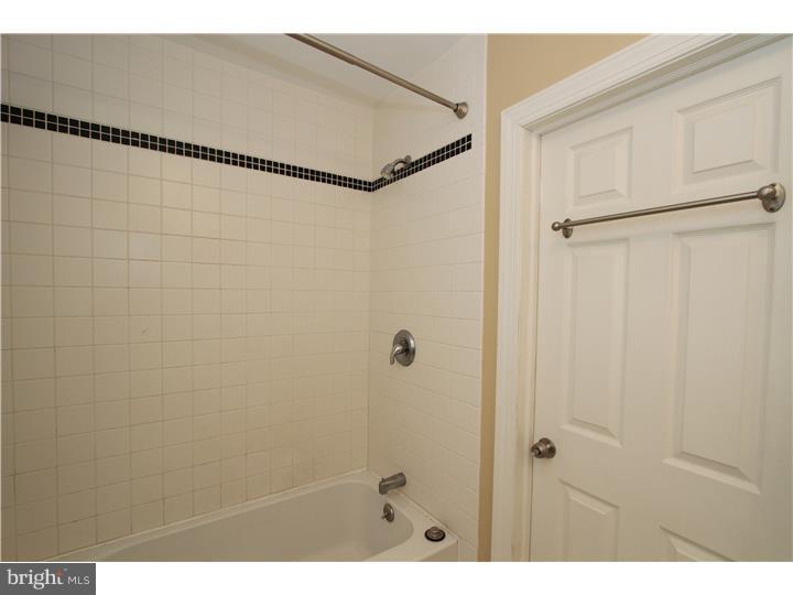 PHILADELPHIA (SOUTH) - Residential Lease