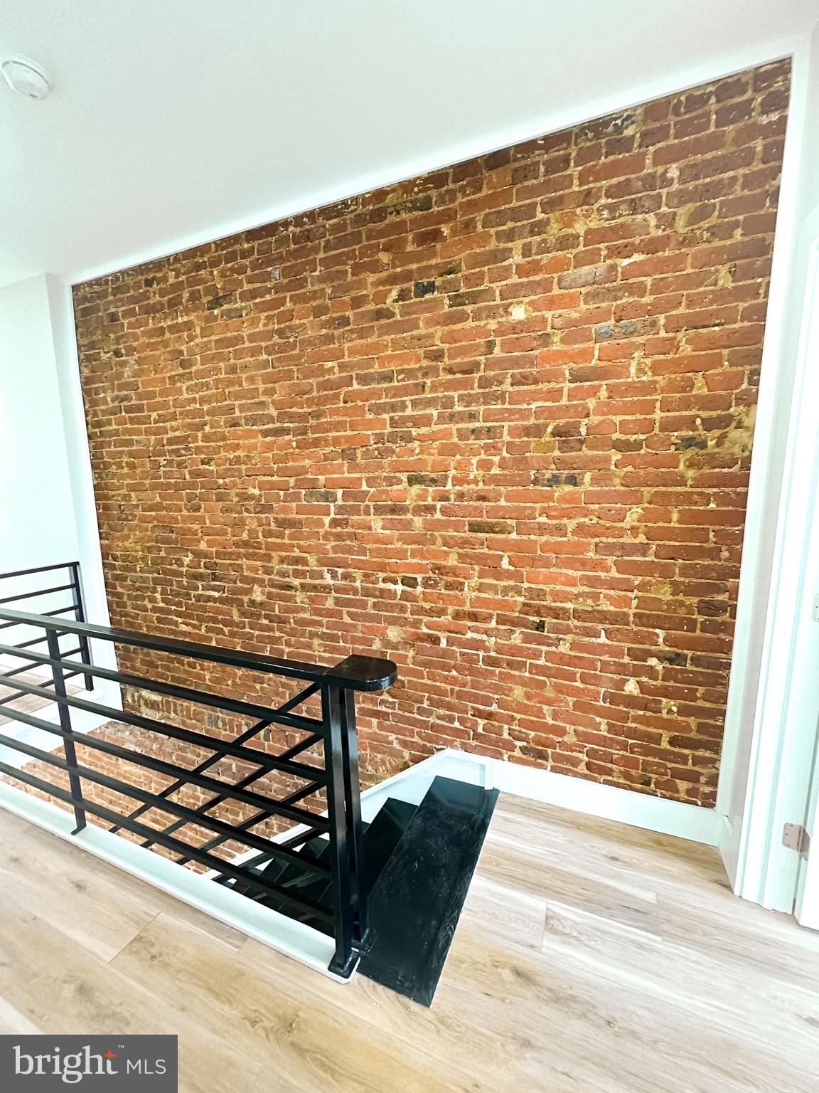 LOWER MOYAMENSING - Residential