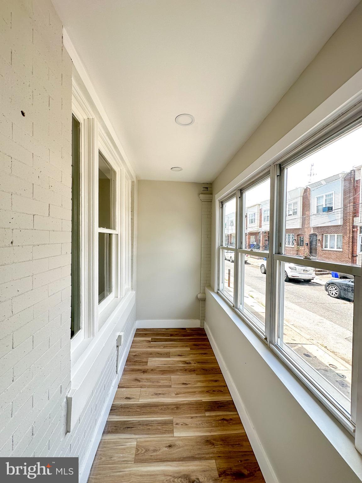 LOWER MOYAMENSING - Residential