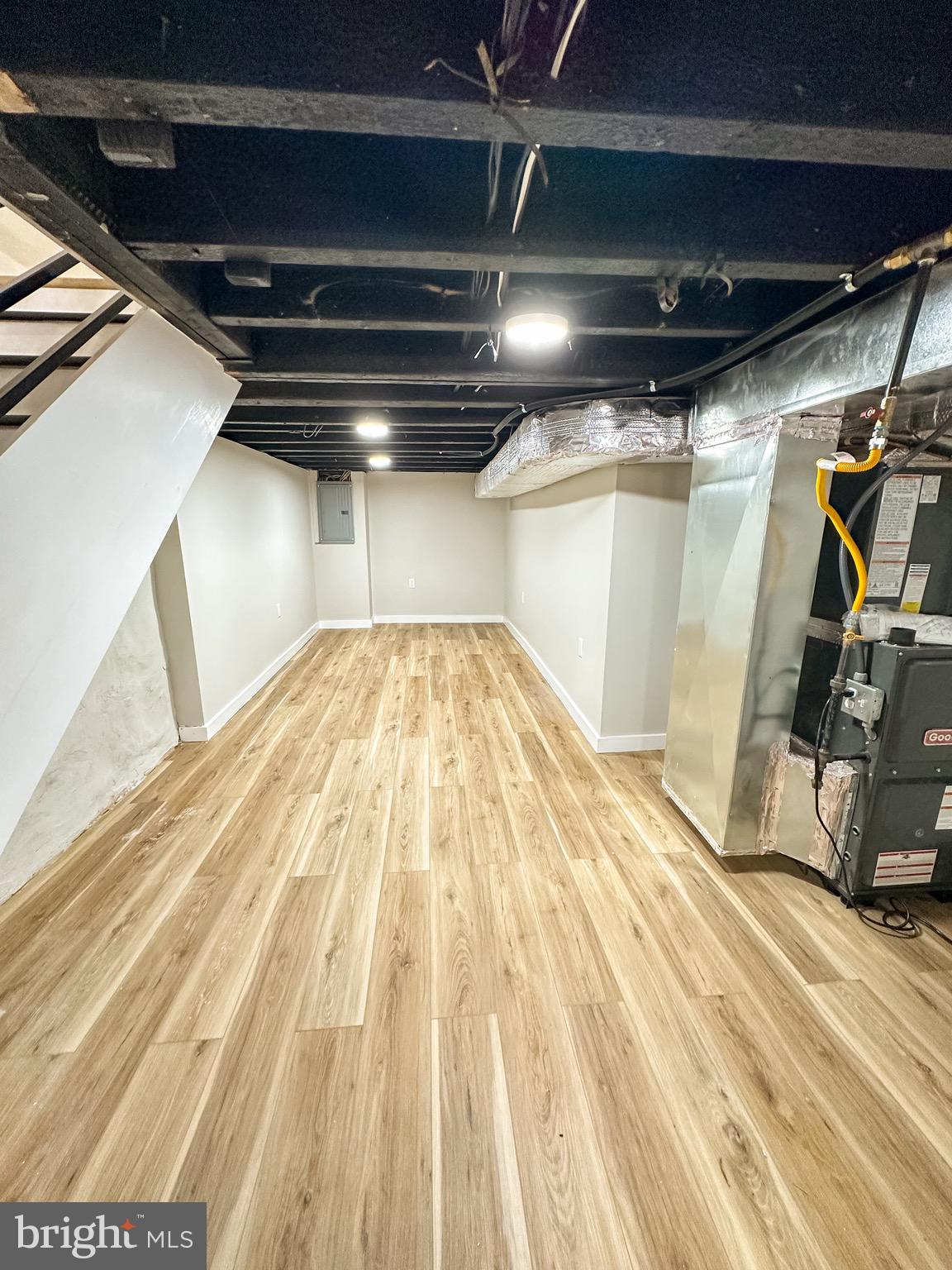 LOWER MOYAMENSING - Residential