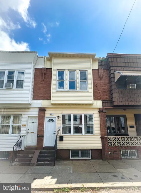 2219 S Bonsall Street, Philadelphia, PA 19145 - #: PAPH2522422