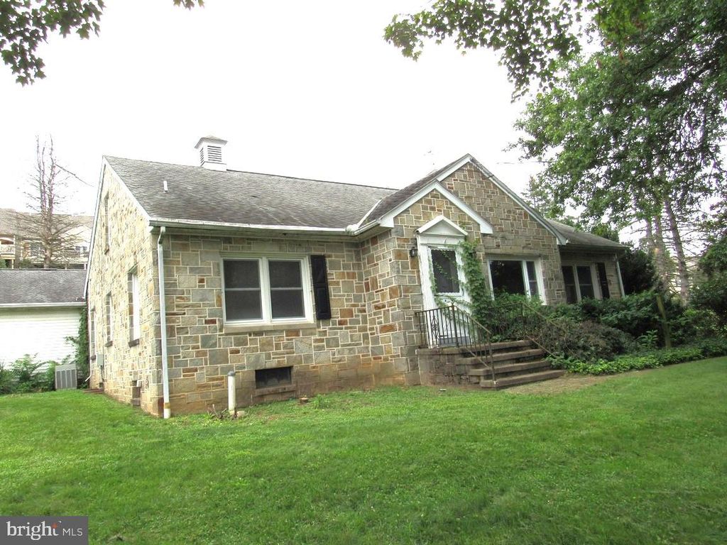 Photo of 1755 Camp Betty Washington Road, YORK, PA 17402 (MLS # PAYK2092578)