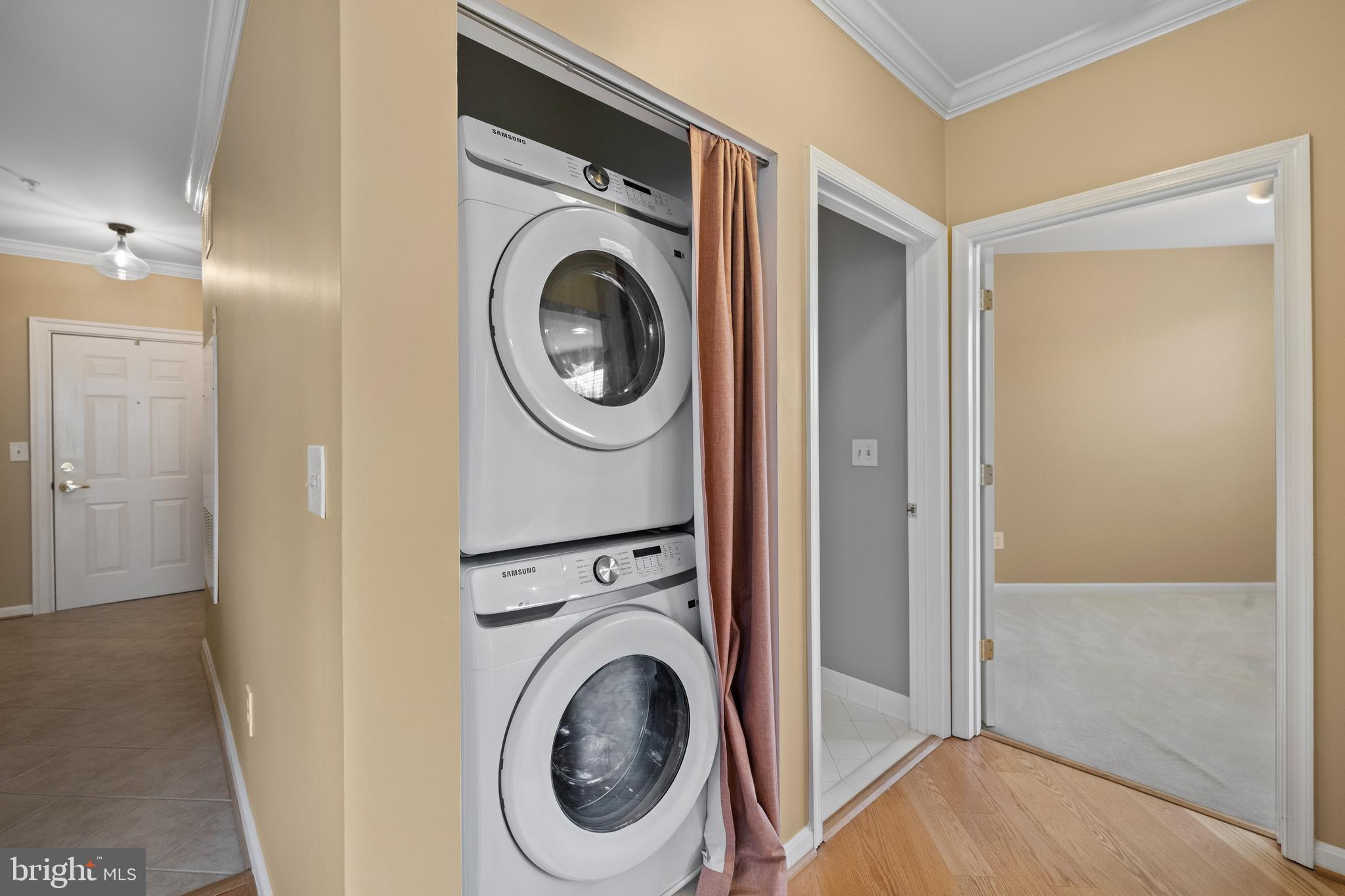 CAMERON STATION - Residential