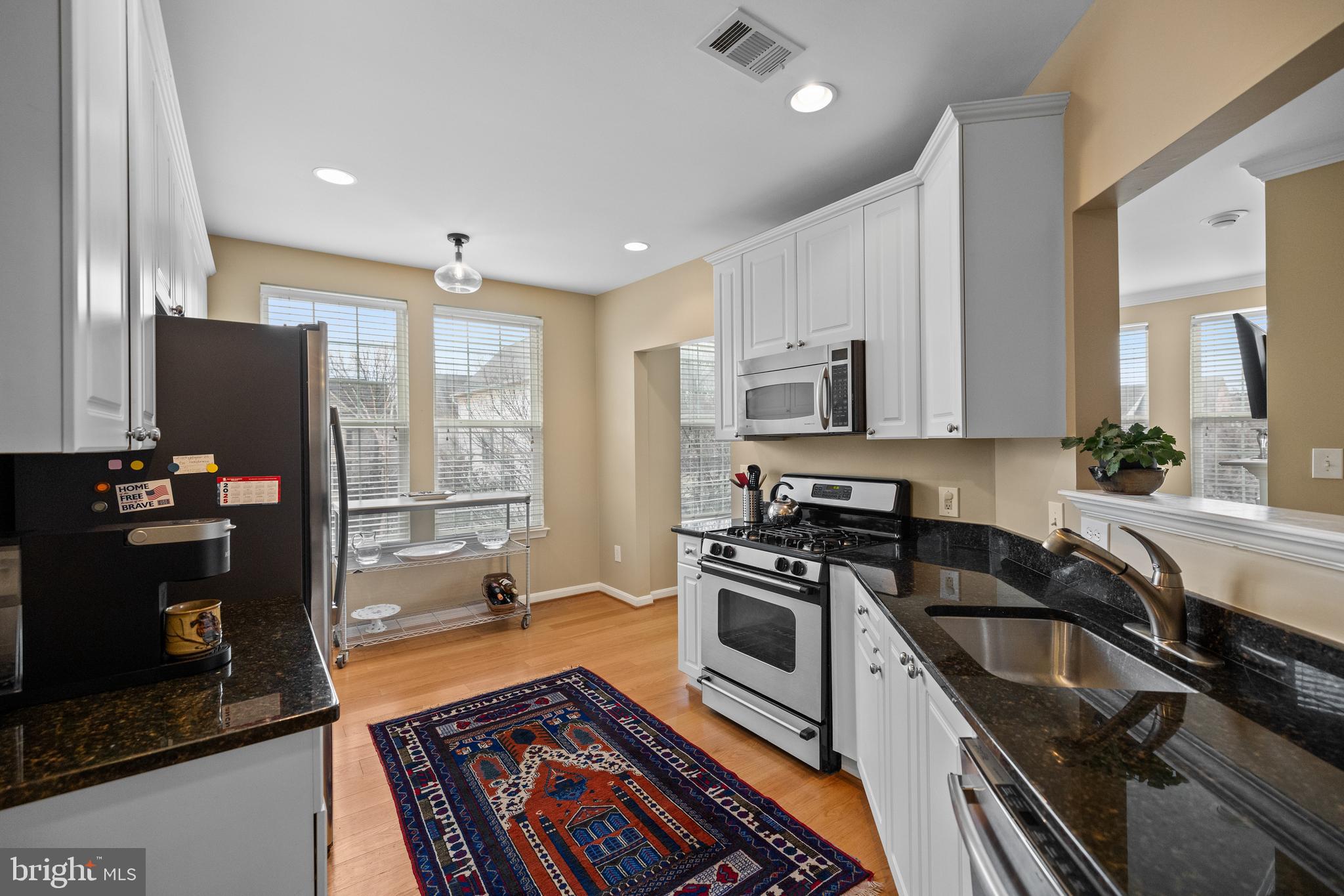 CAMERON STATION - Residential