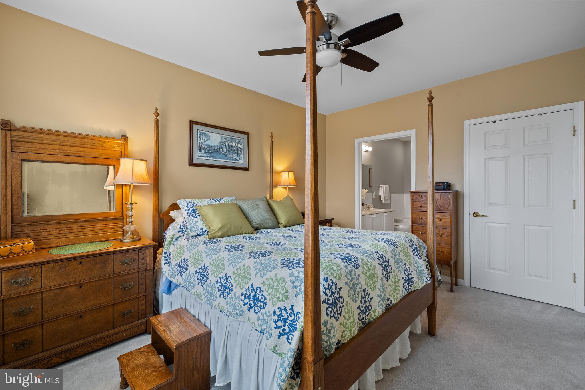 CAMERON STATION - Residential