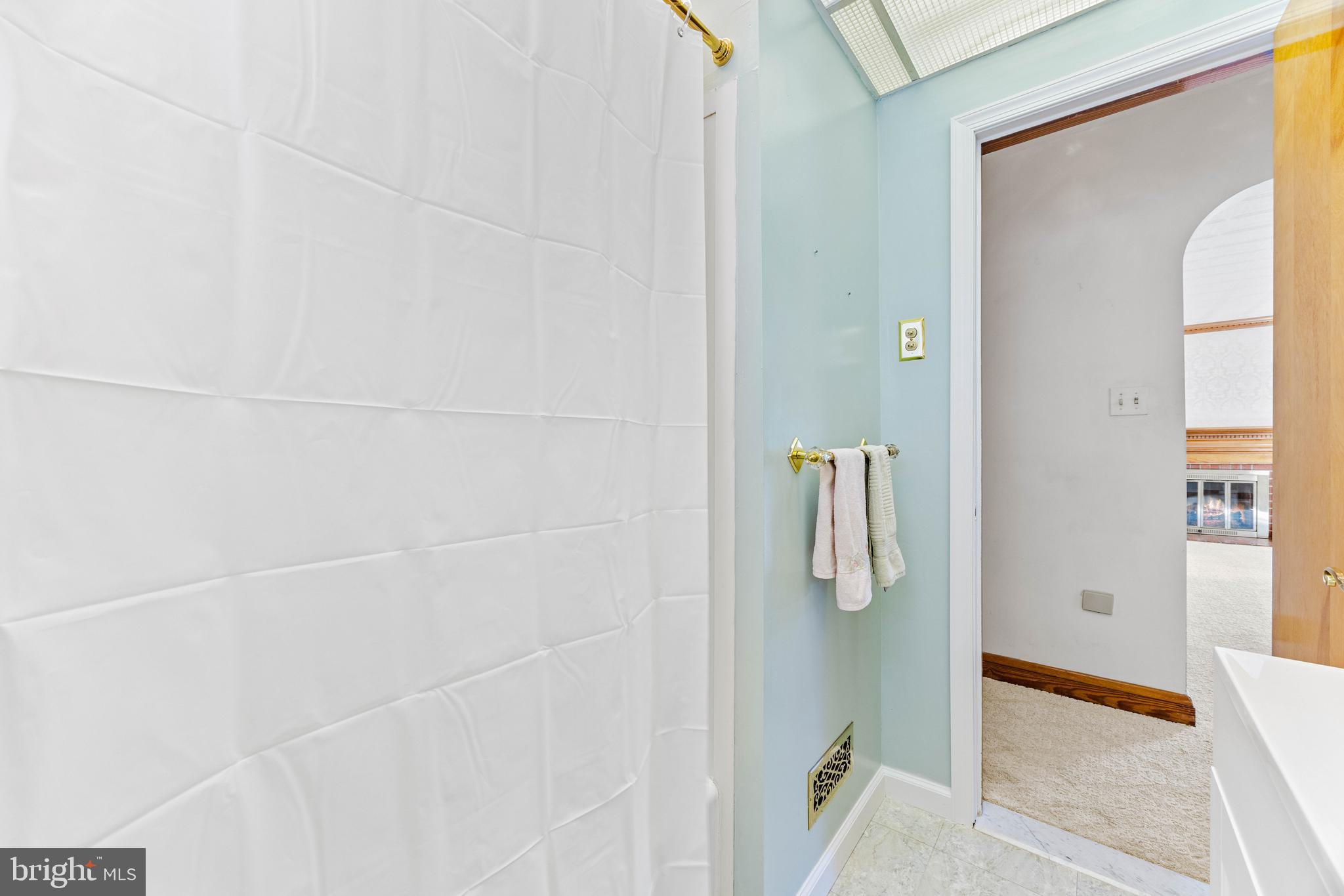 NEWFIELD - Residential