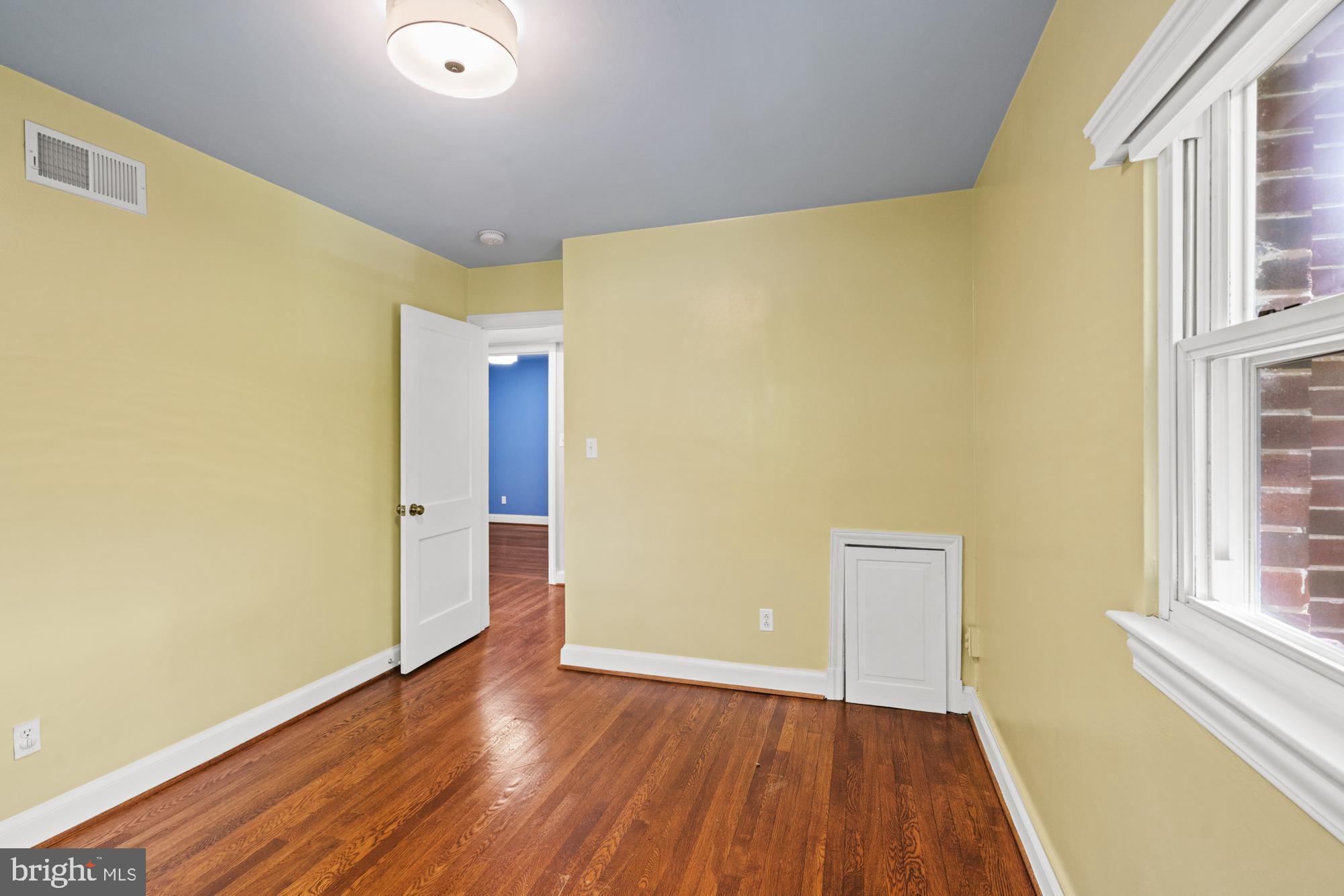 GREENACRES - Residential Lease