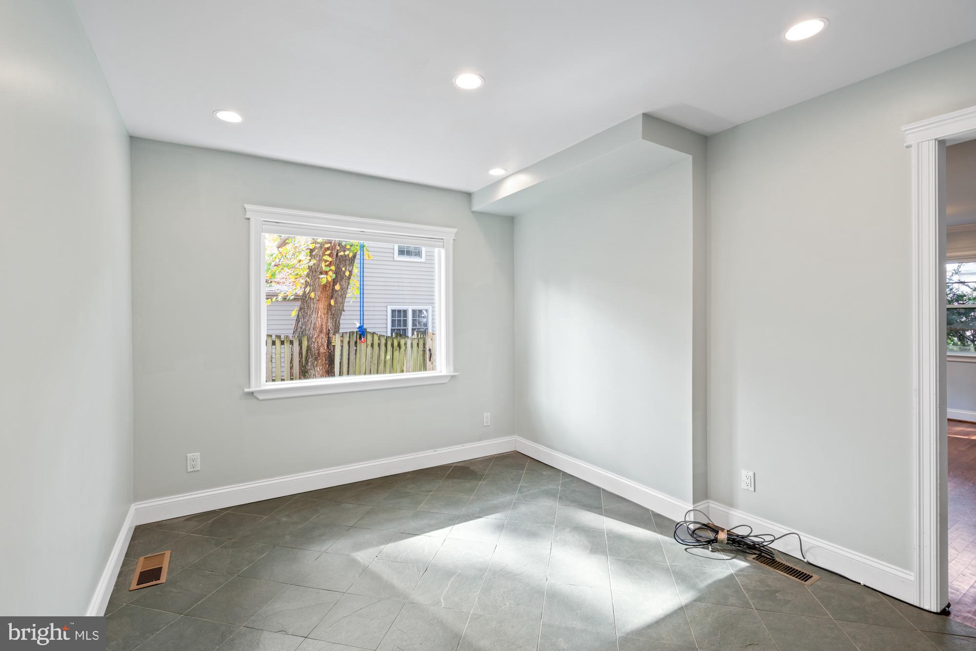 GREENACRES - Residential Lease