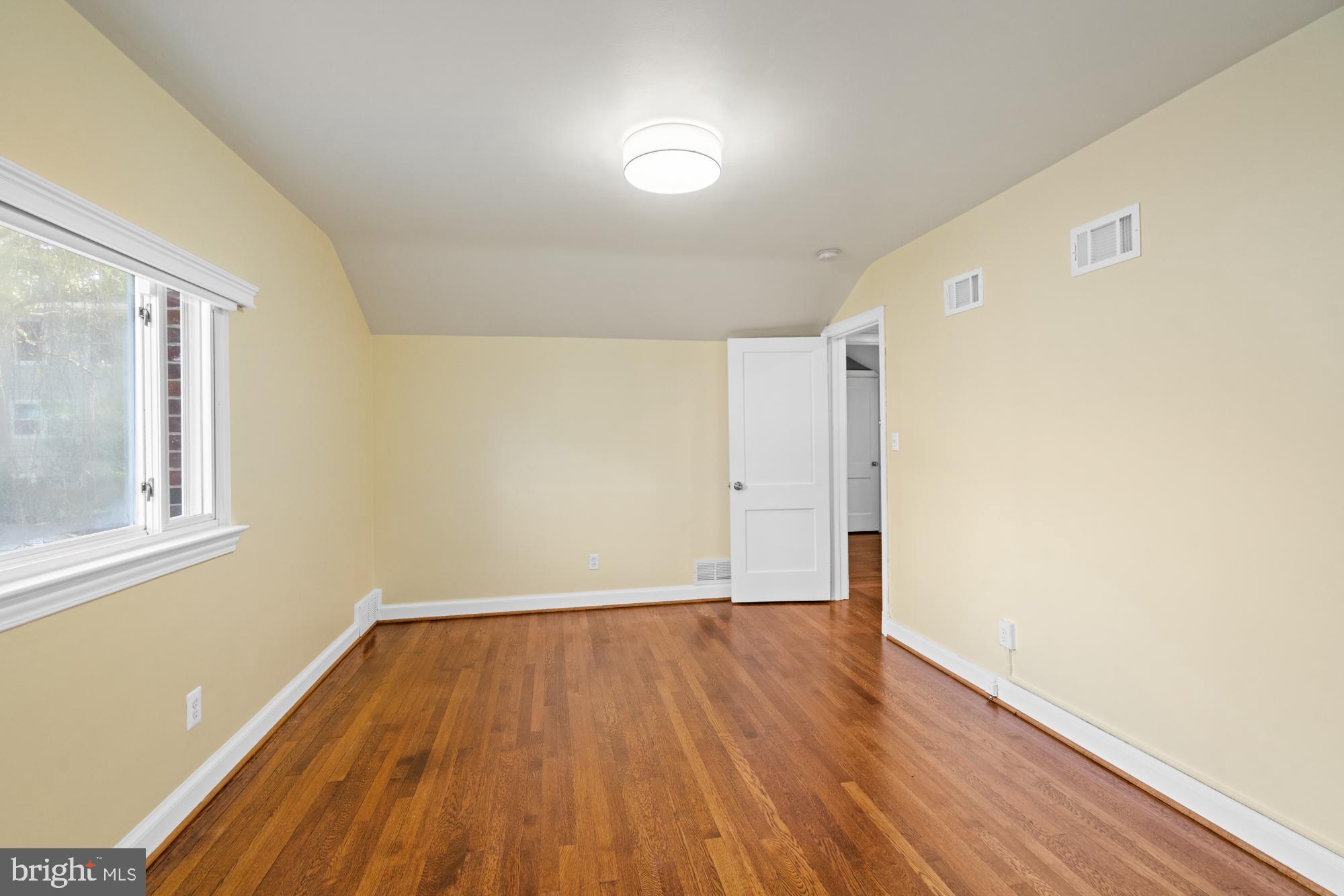 GREENACRES - Residential Lease