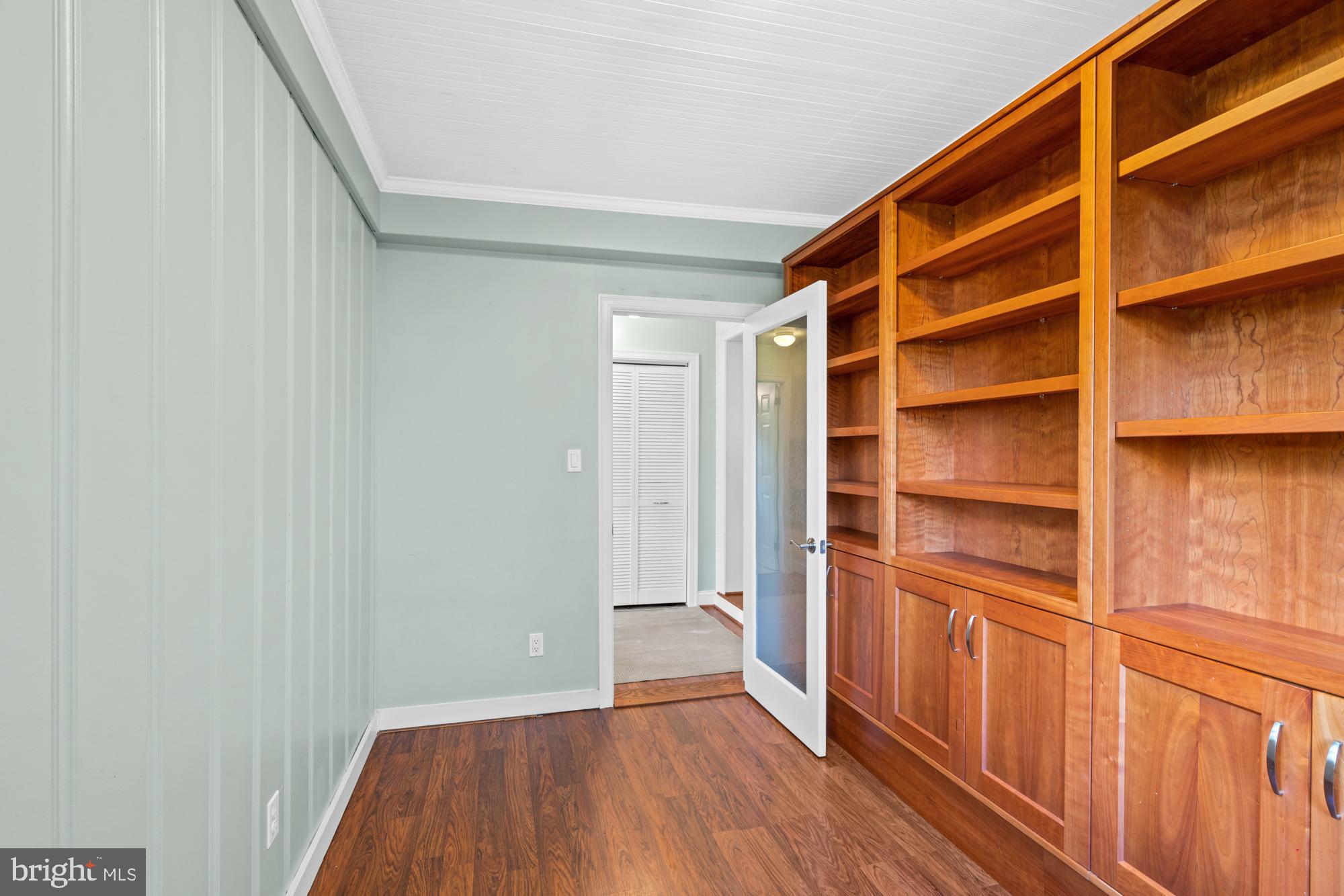 GREENACRES - Residential Lease