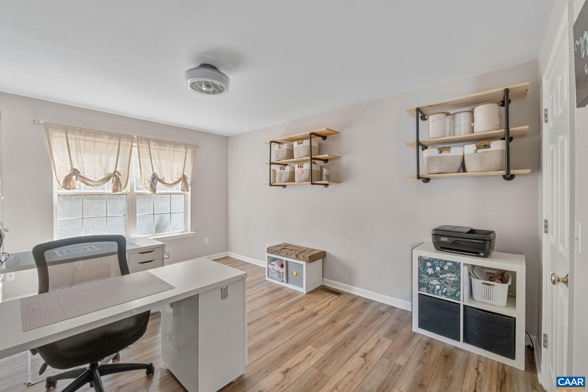 REDFIELDS - Residential