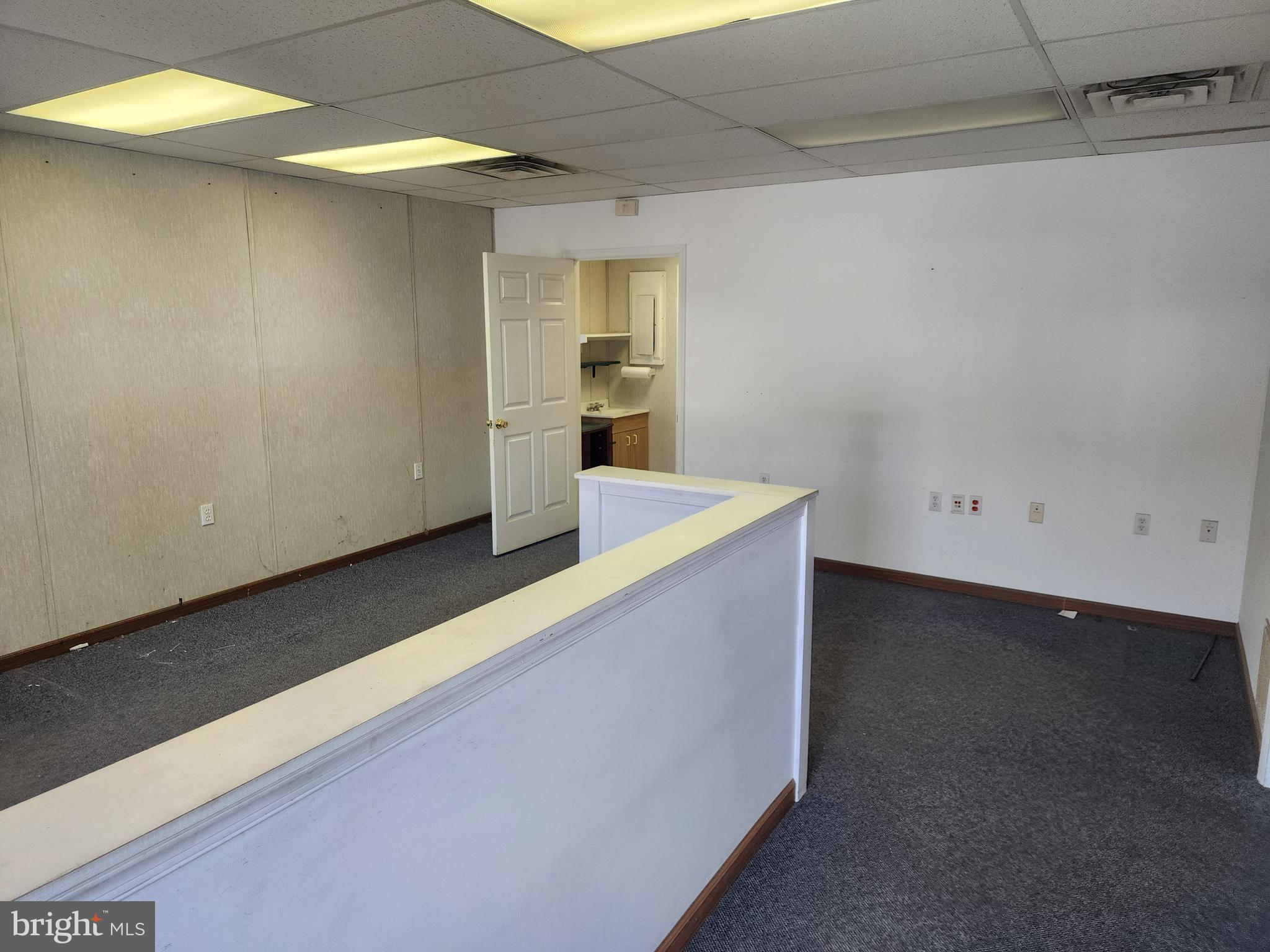14212 ELLERSLIE ROAD