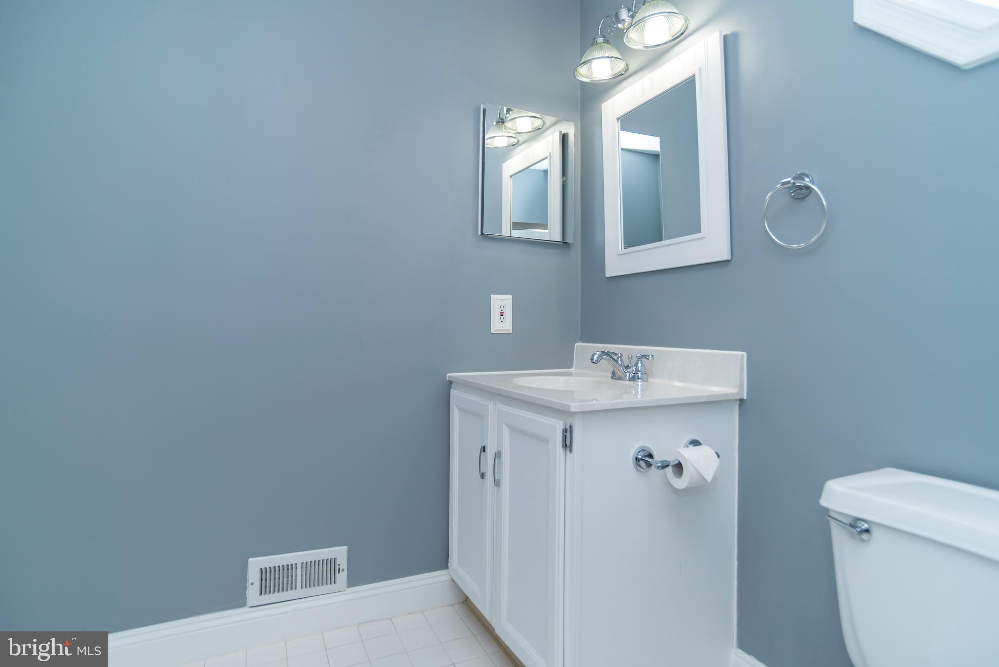 BROOKSTONE - Residential