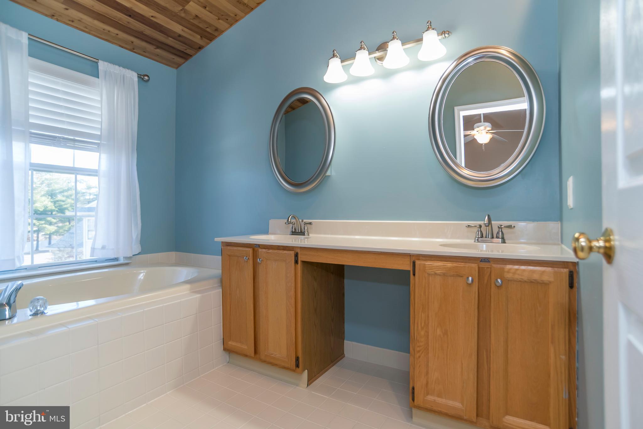 BROOKSTONE - Residential