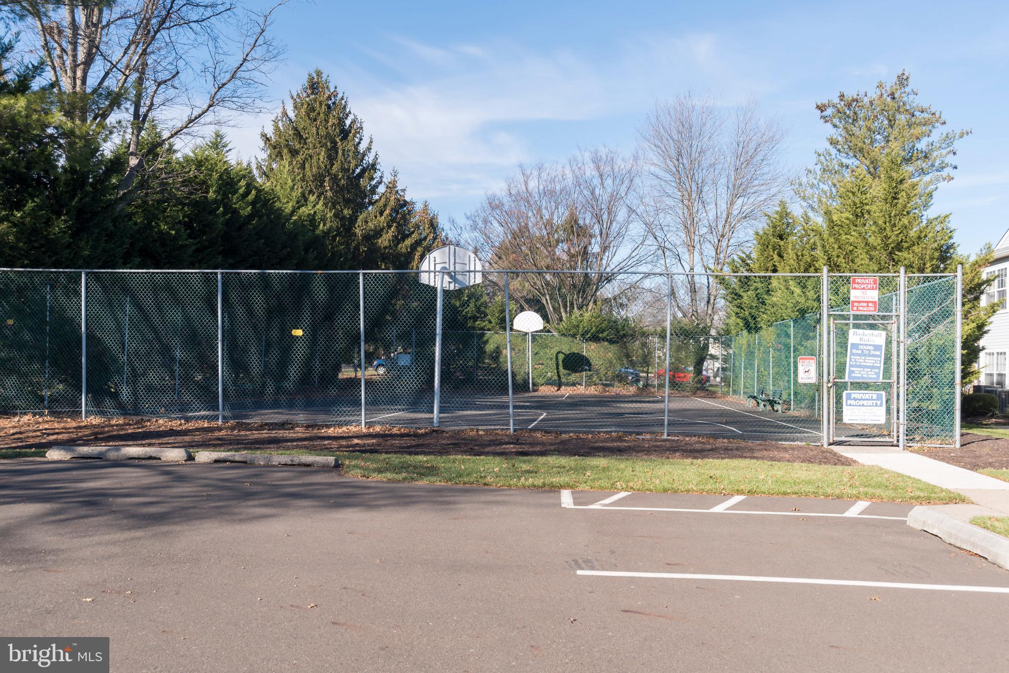 BROOKSTONE - Residential