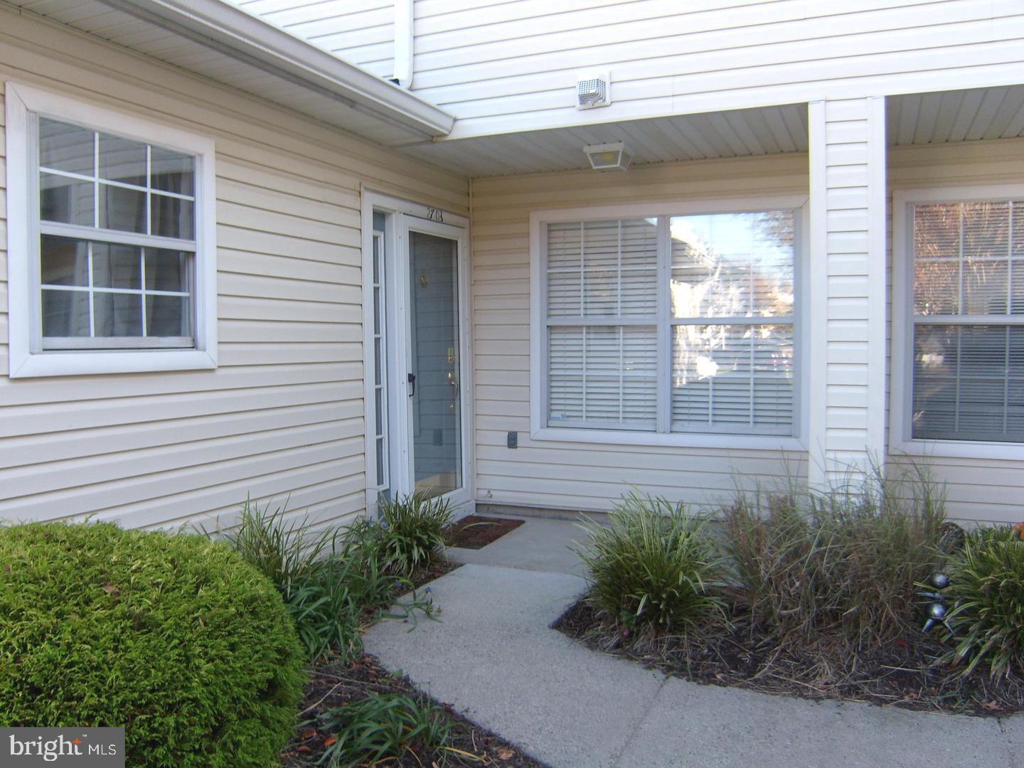 BROOKSTONE - Residential