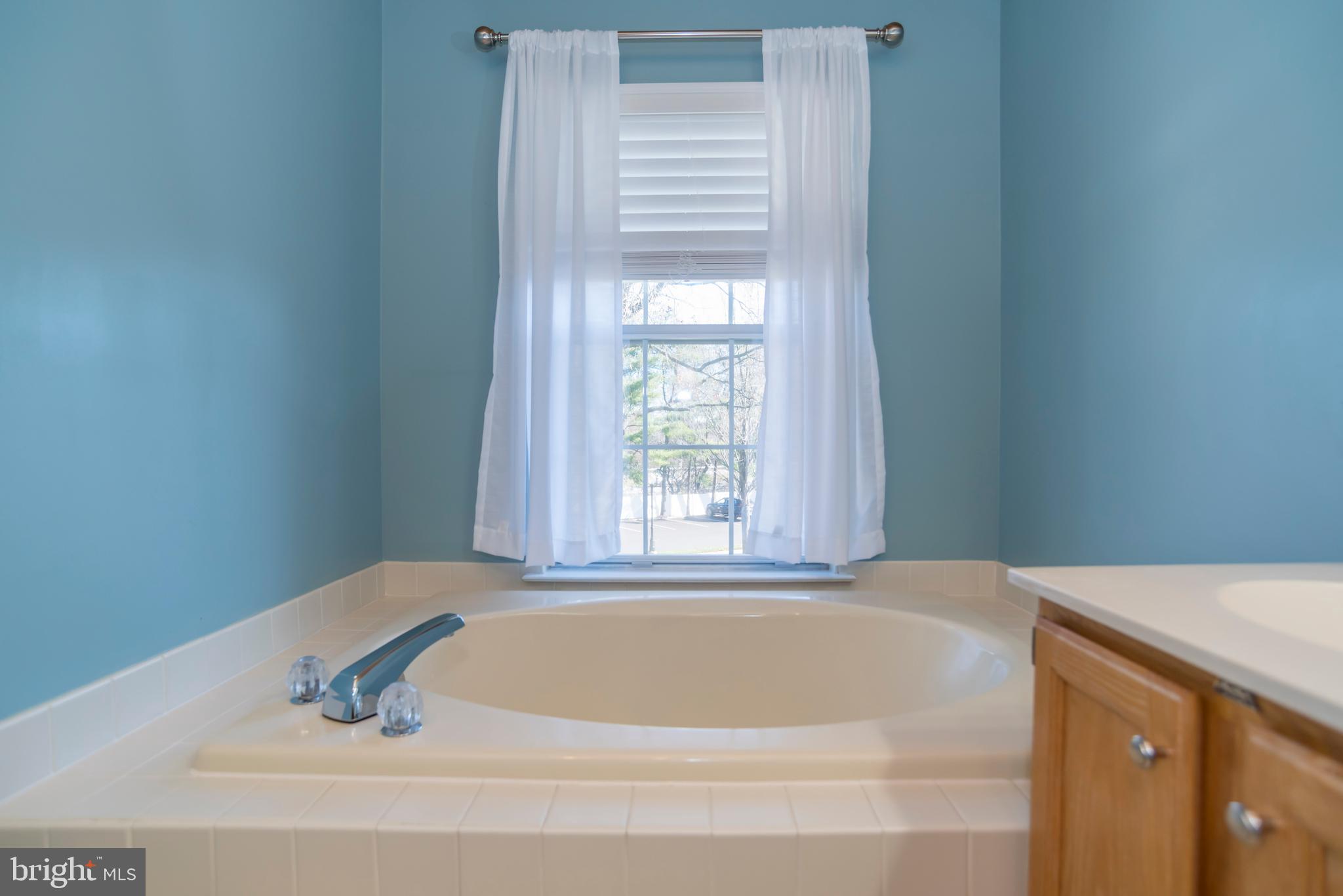 BROOKSTONE - Residential